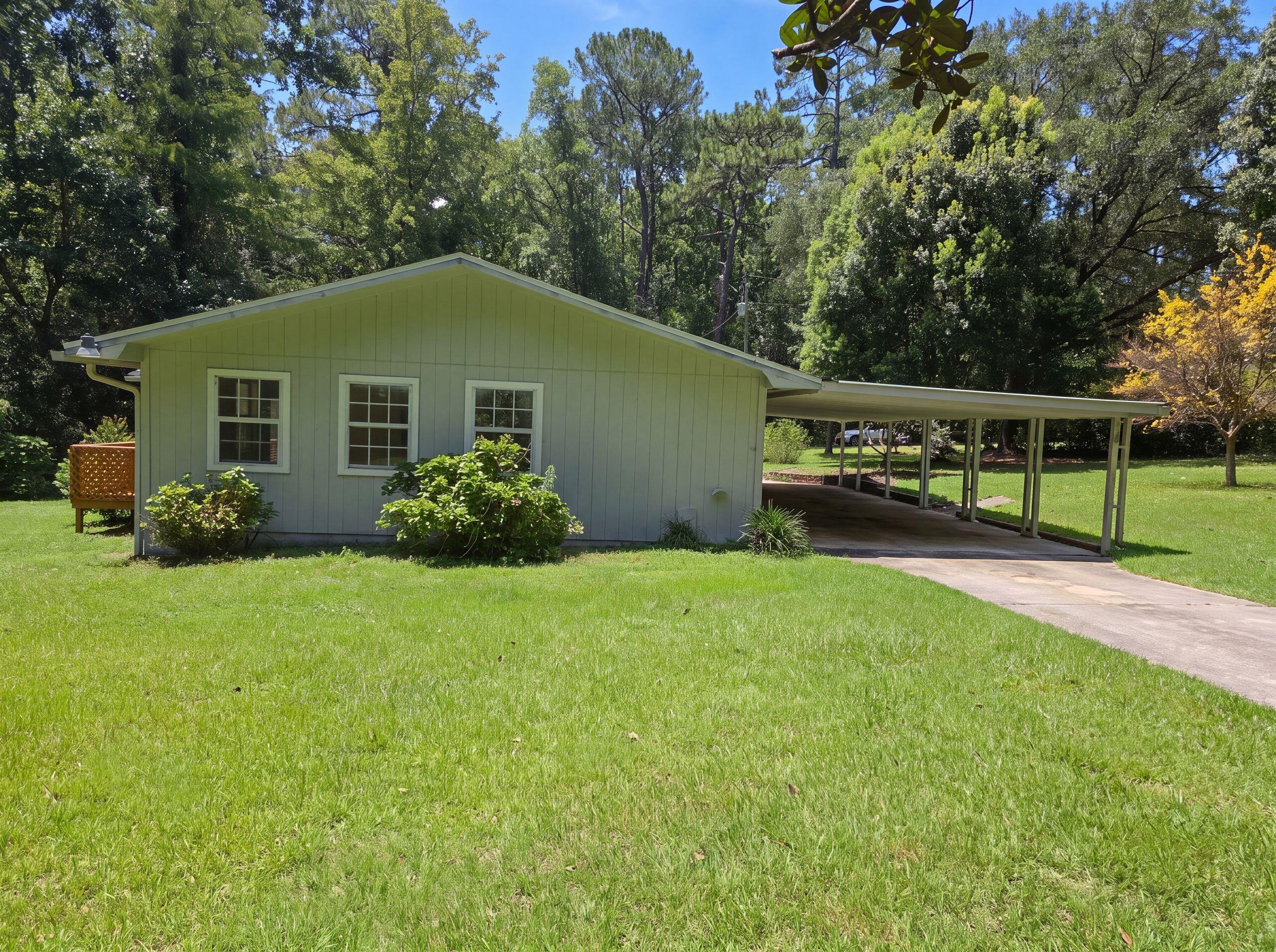 TOWN OF DEFUNIAK - Residential
