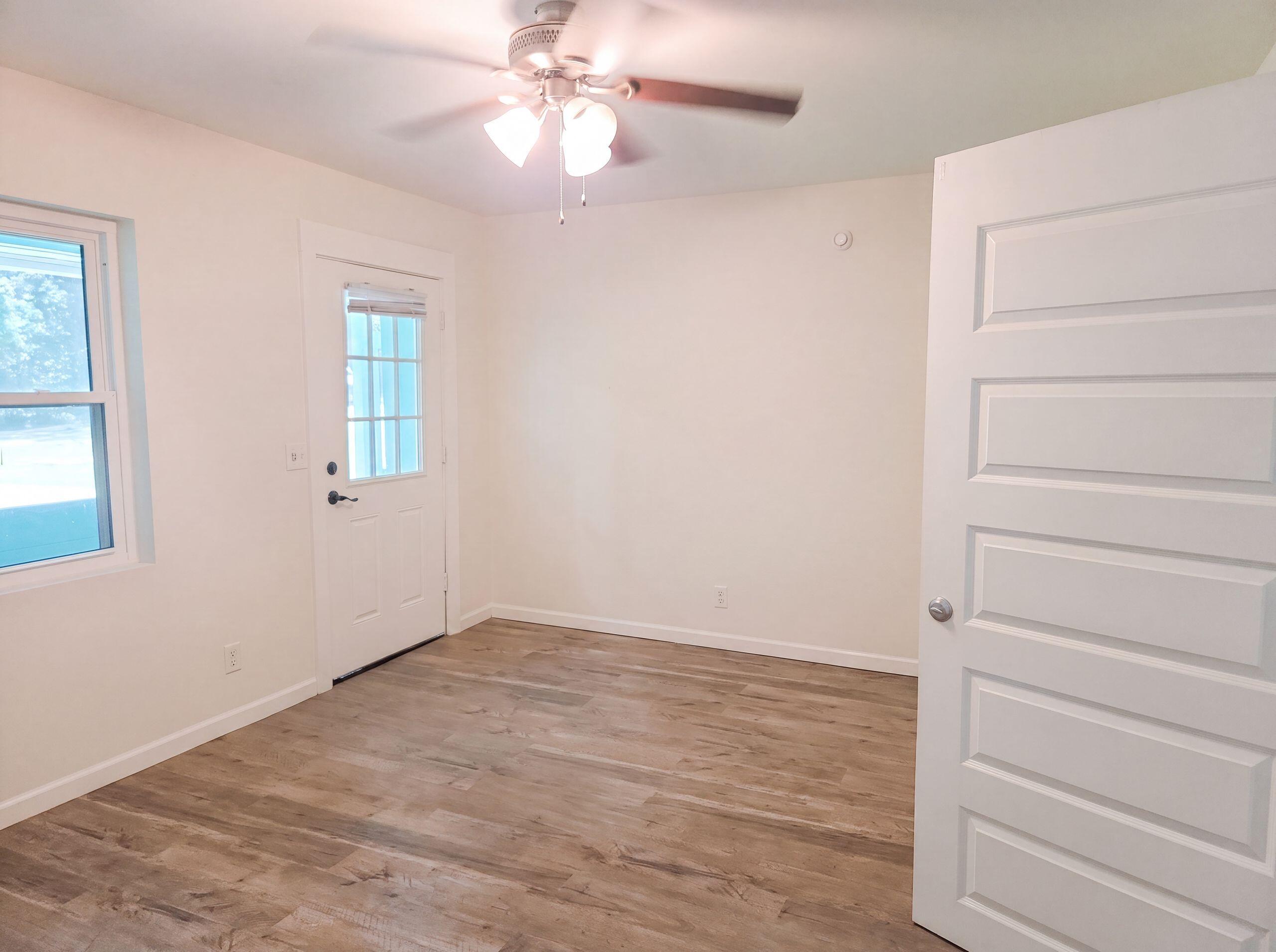 TOWN OF DEFUNIAK - Residential