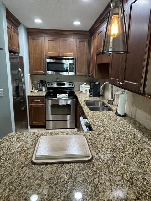 BEACHSIDE VILLAS CONDO - Residential