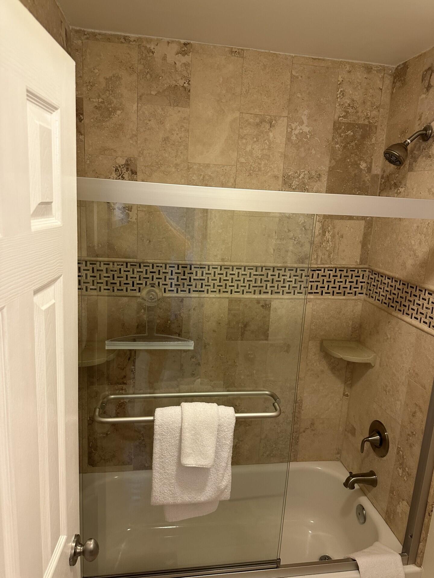 BEACHSIDE VILLAS CONDO - Residential