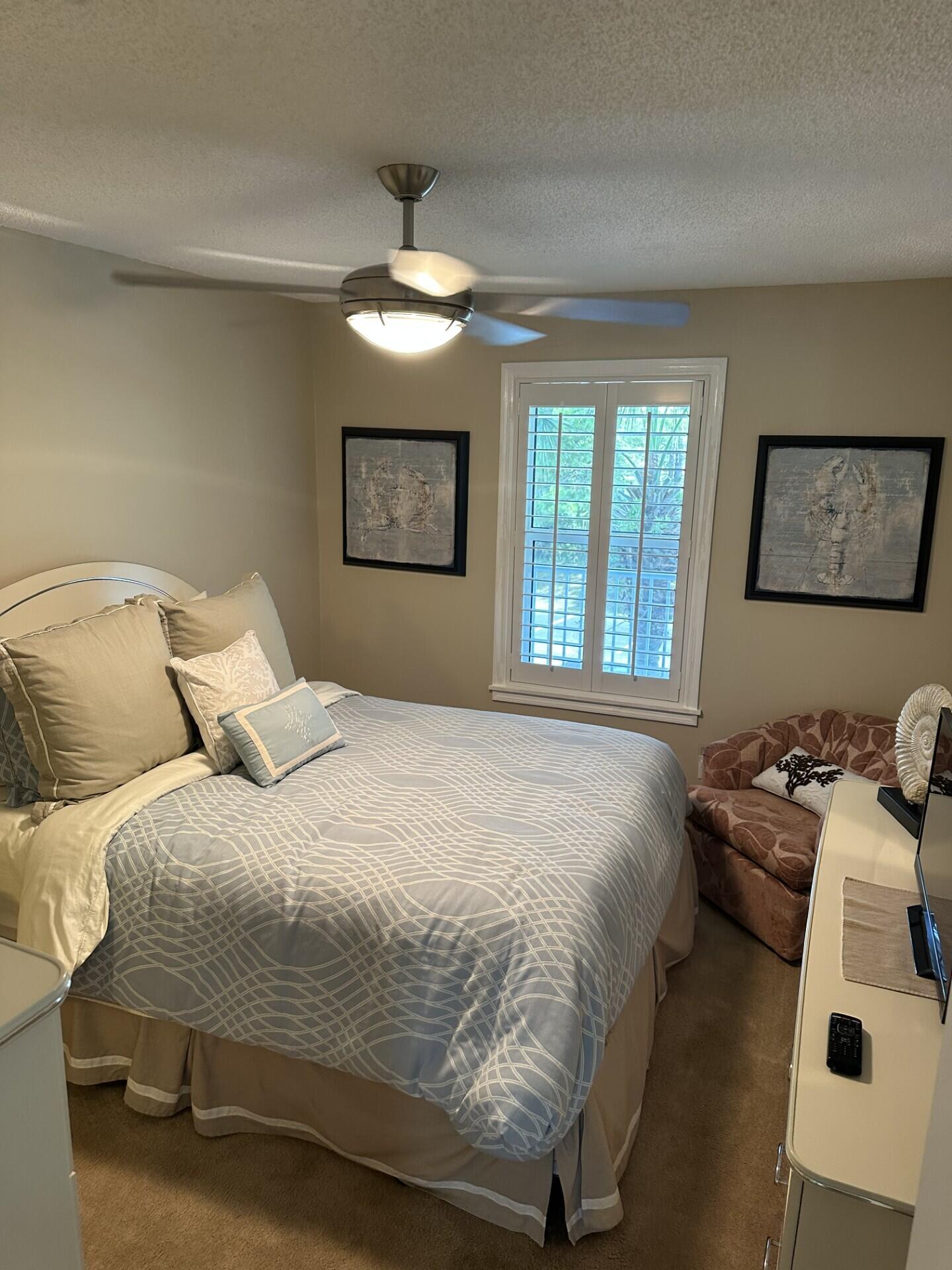 BEACHSIDE VILLAS CONDO - Residential