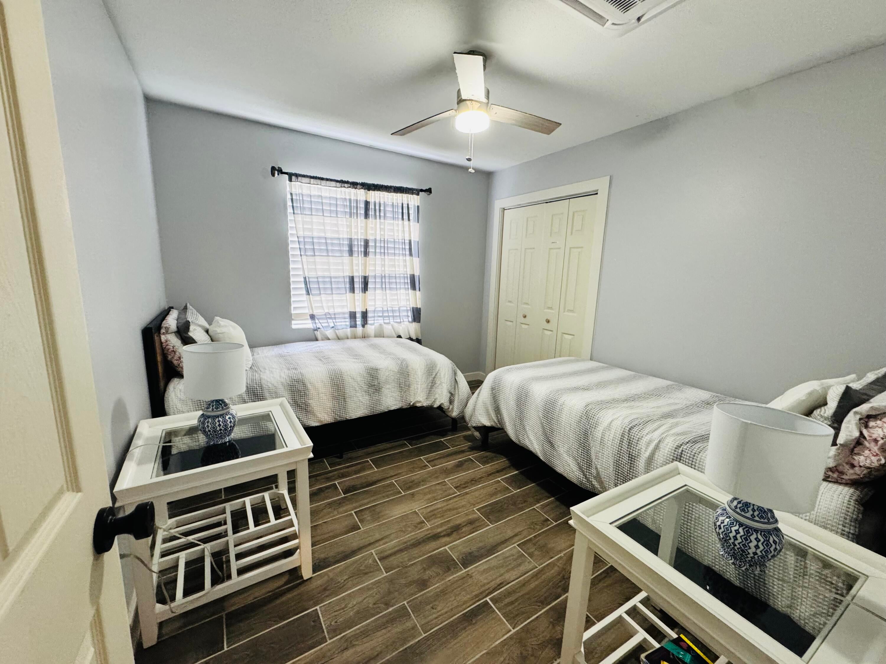 BAYOU POQUITO - Residential