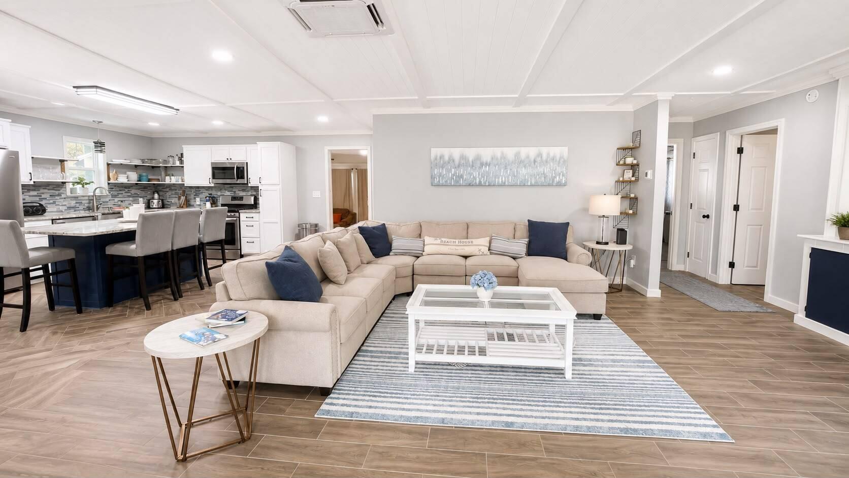 BAYOU POQUITO - Residential
