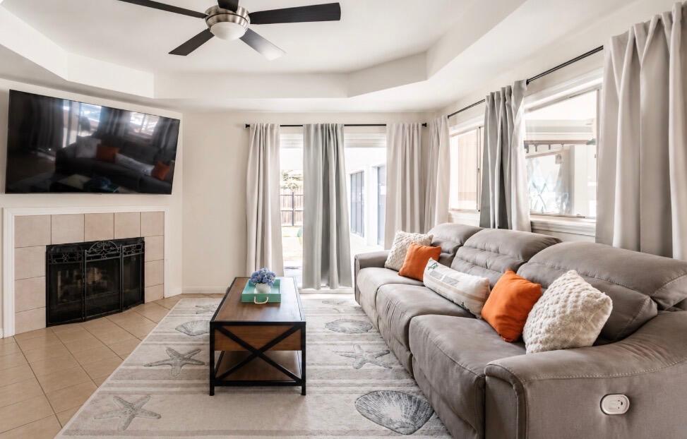 BAYOU POQUITO - Residential