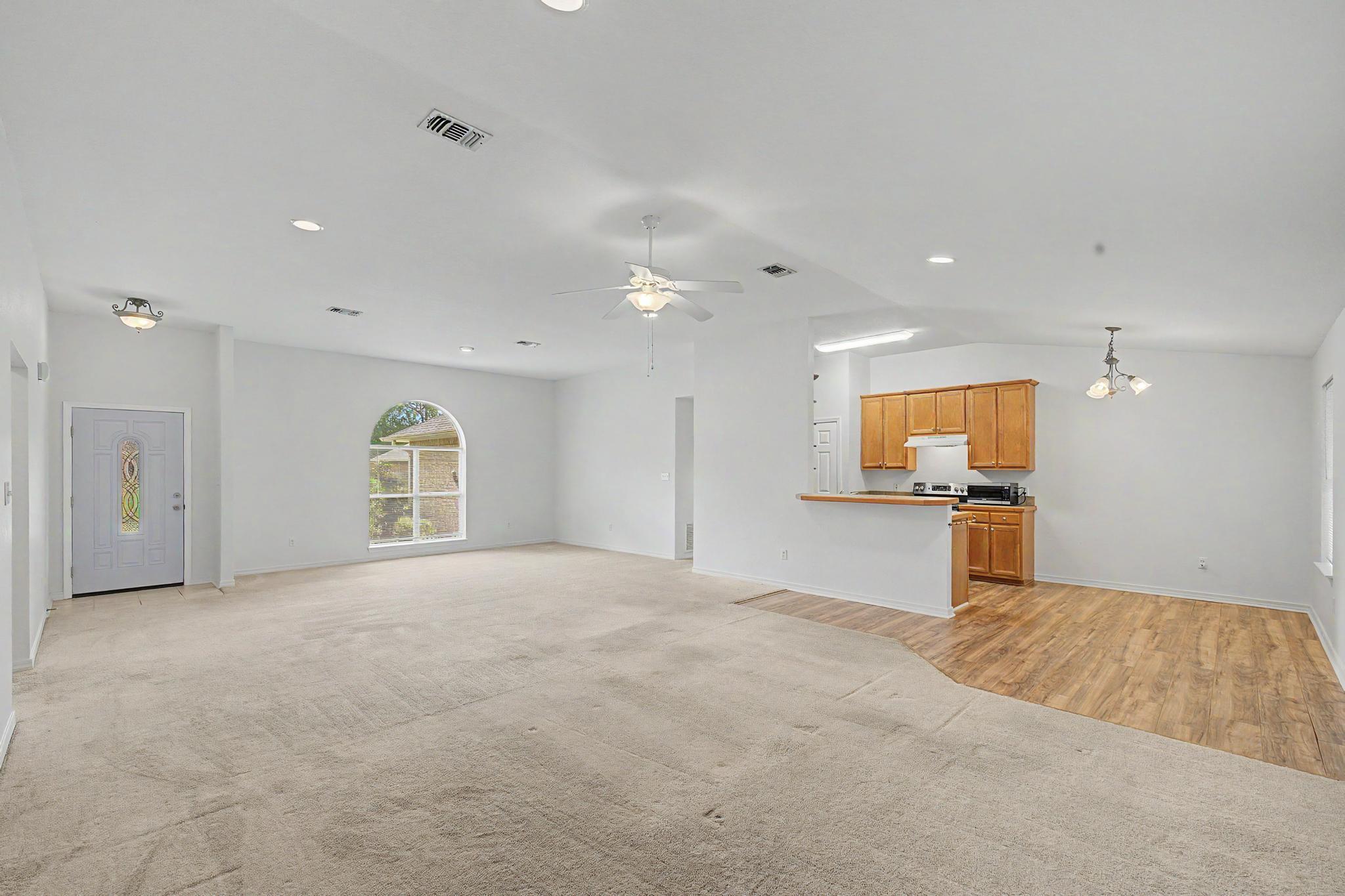 HOLLEY BY THE SEA - Residential