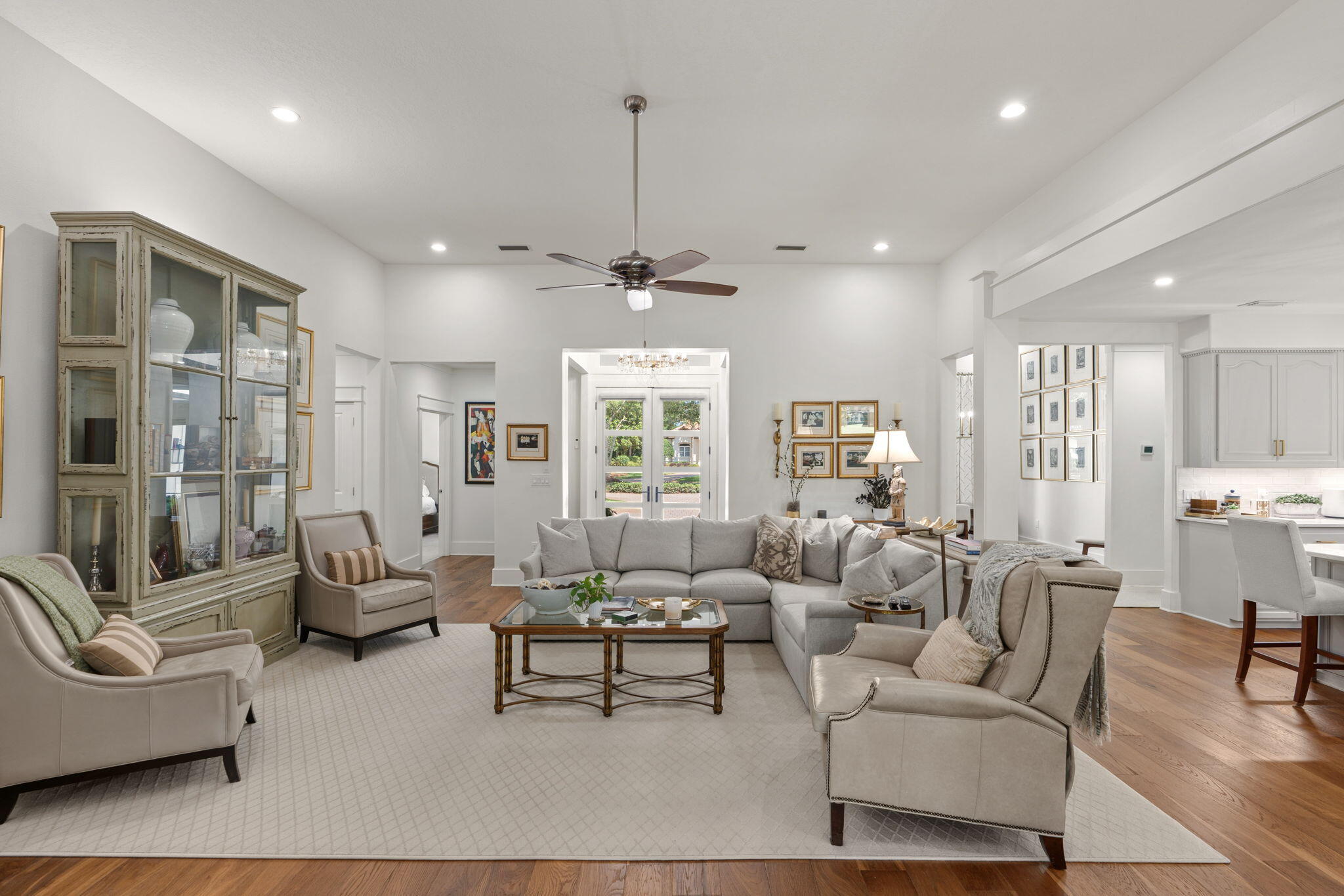 ISLAND GREEN - Residential