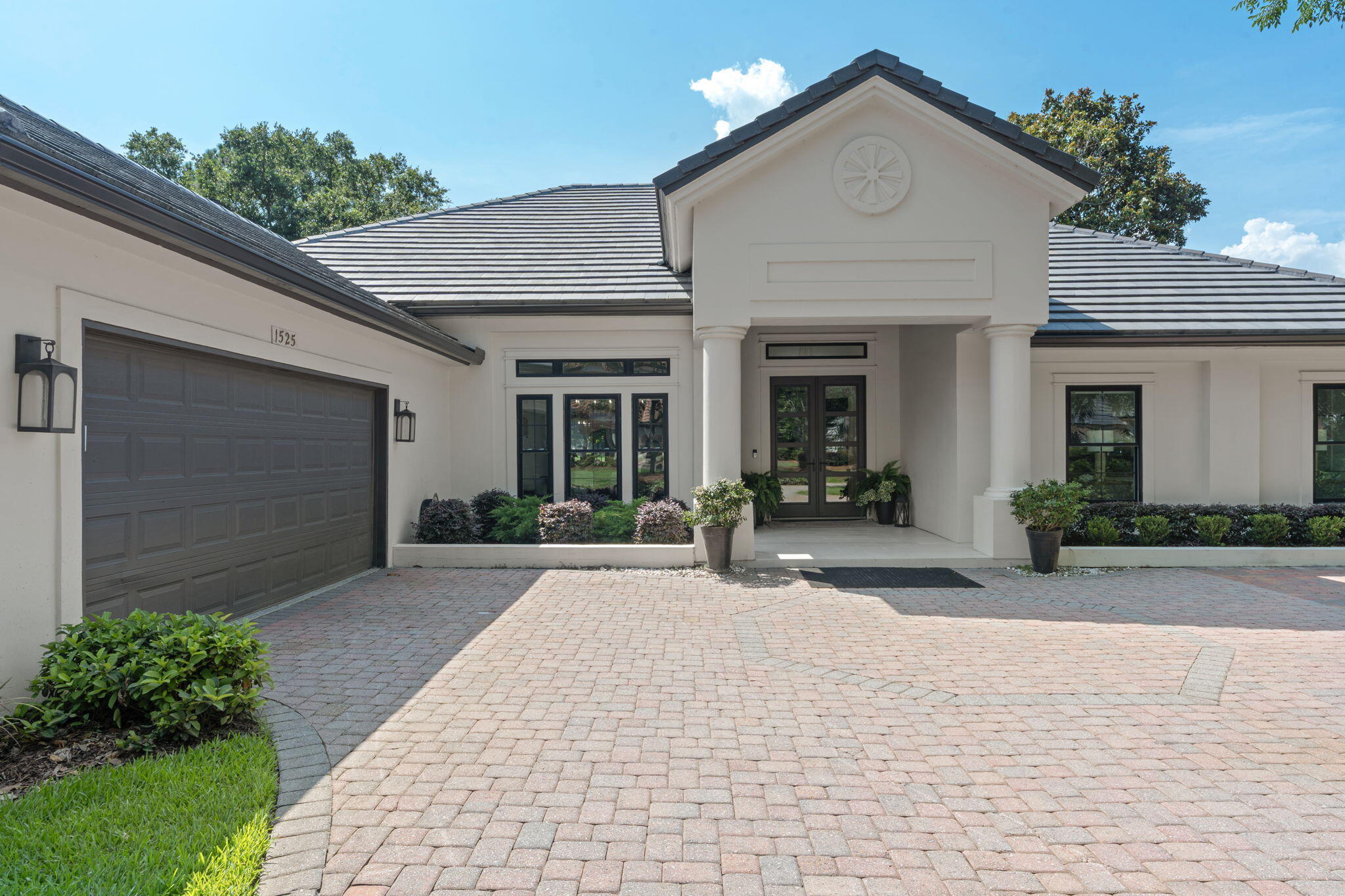 ISLAND GREEN - Residential