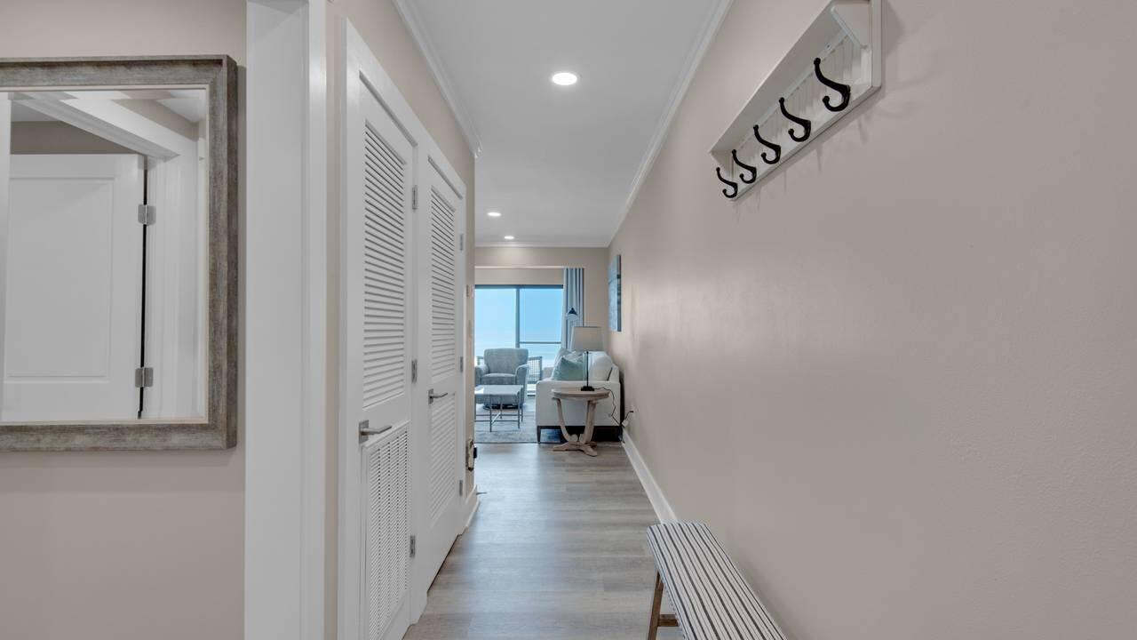 EMERALD HILL CONDO PH 2 - Residential