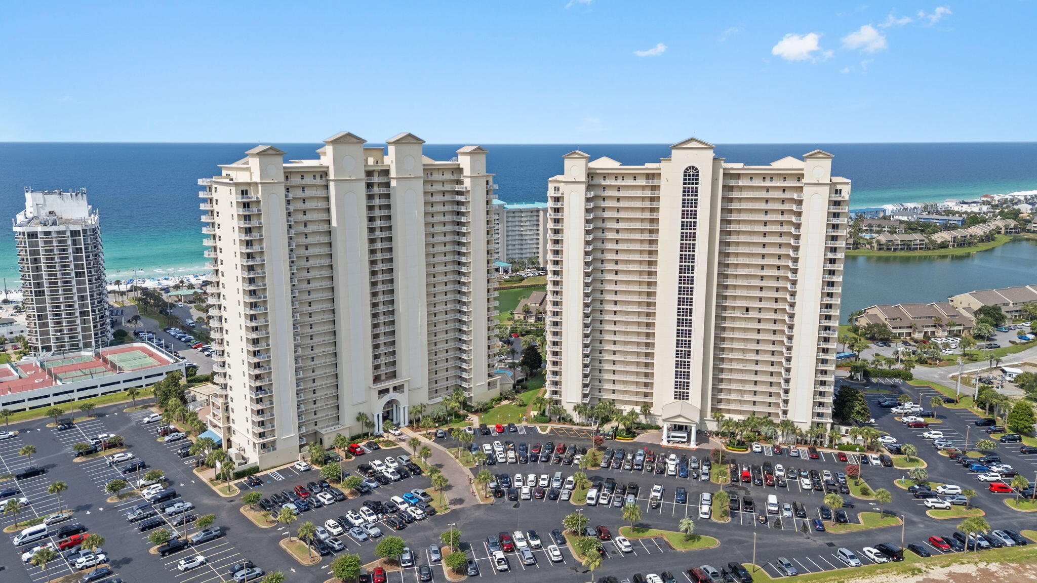 ARIEL DUNES - Residential