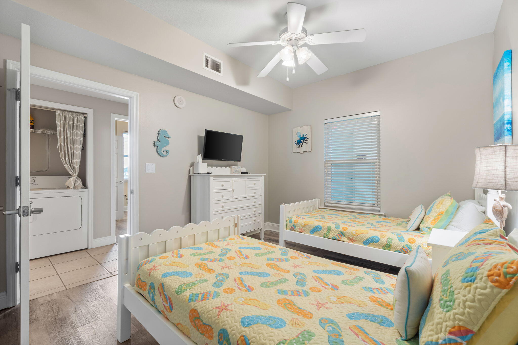 ARIEL DUNES - Residential