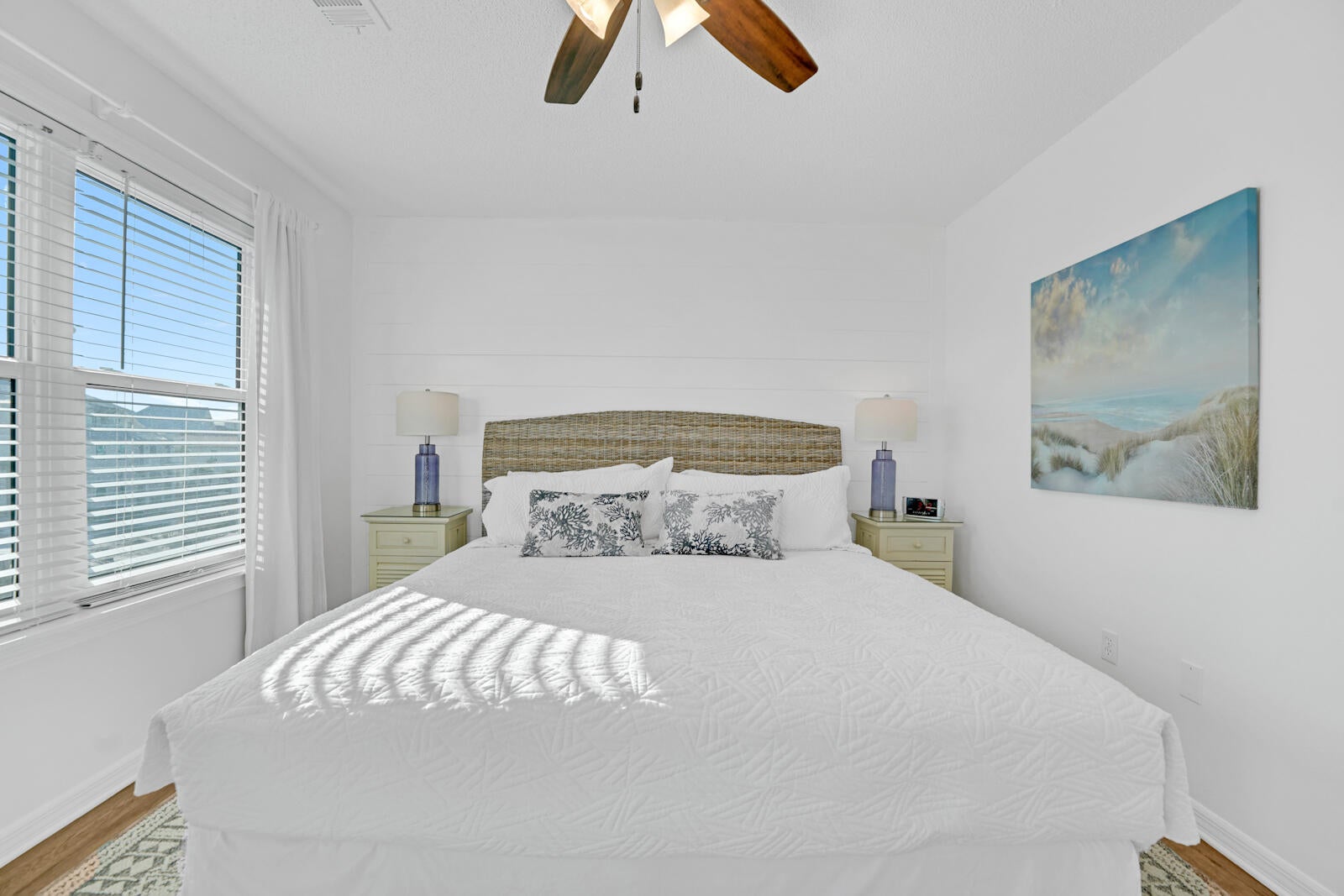 BEACHSIDE VILLAS CONDO - Residential