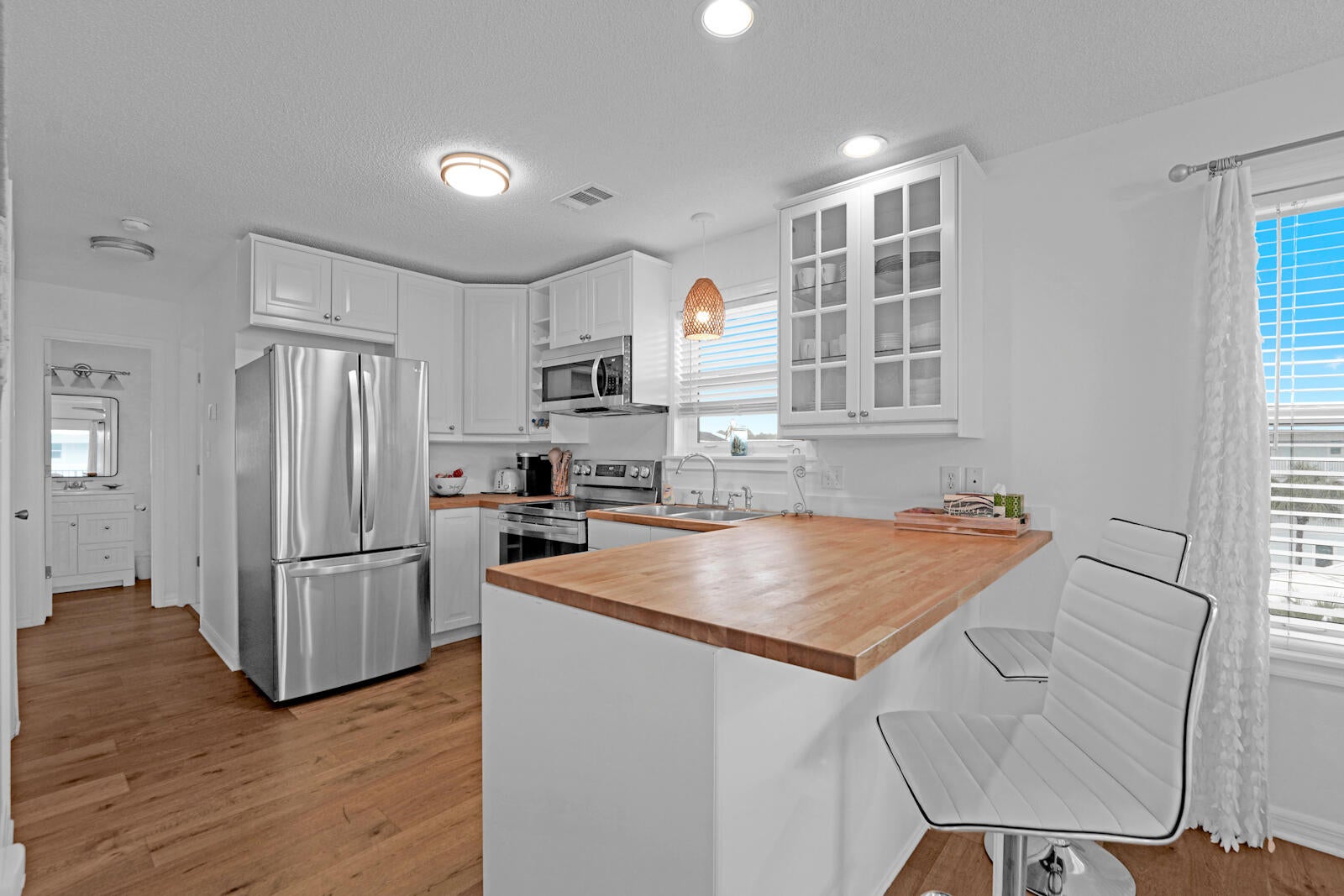 BEACHSIDE VILLAS CONDO - Residential