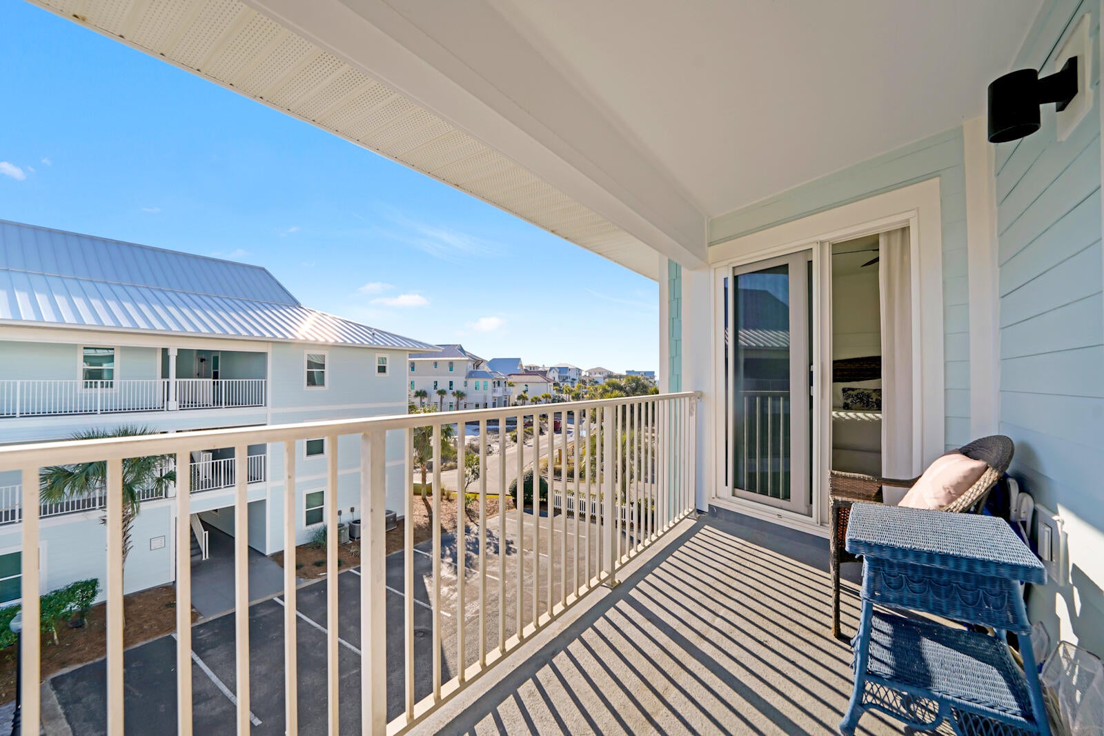 BEACHSIDE VILLAS CONDO - Residential