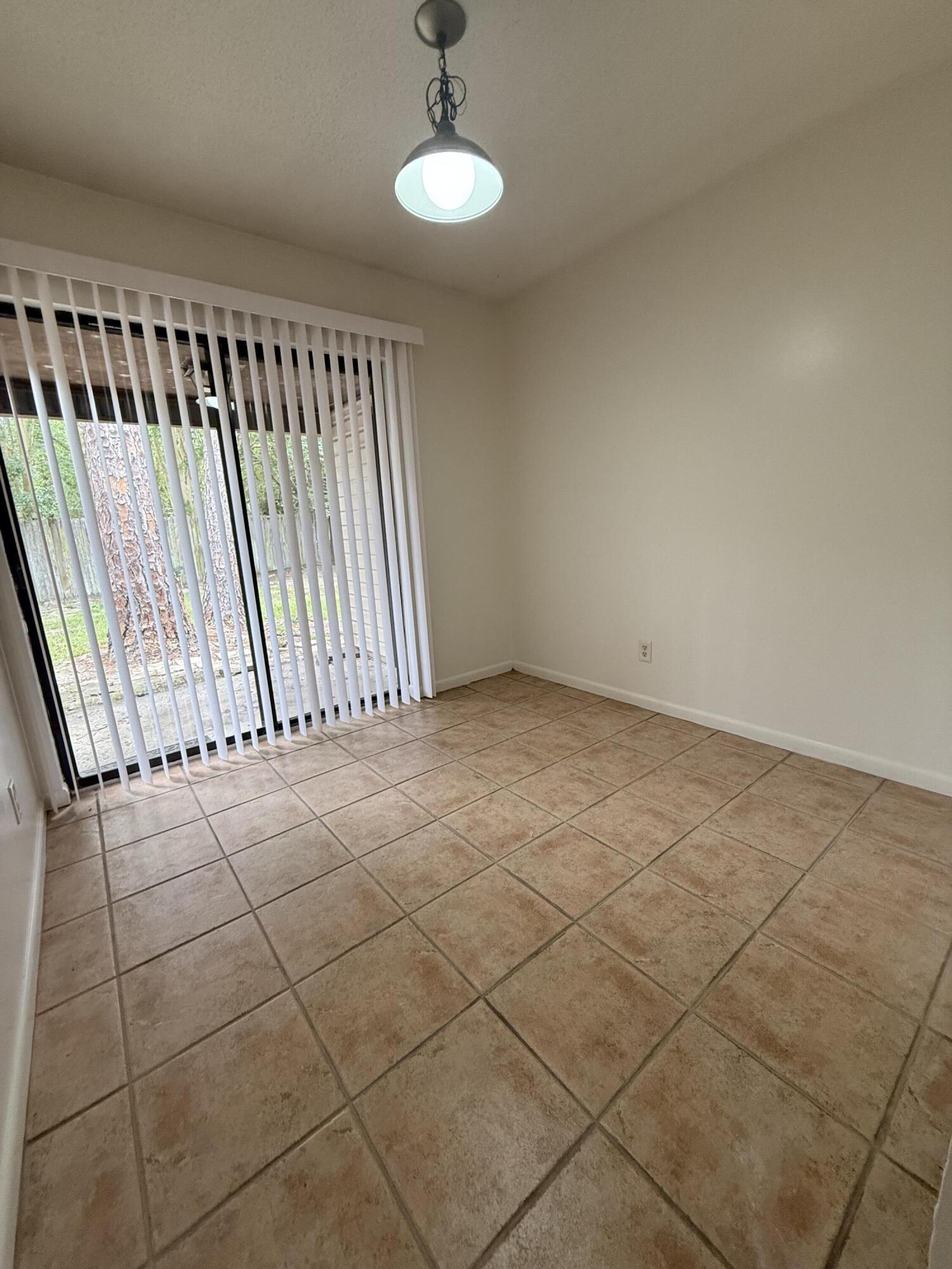 TOKALON 2 - Residential Lease