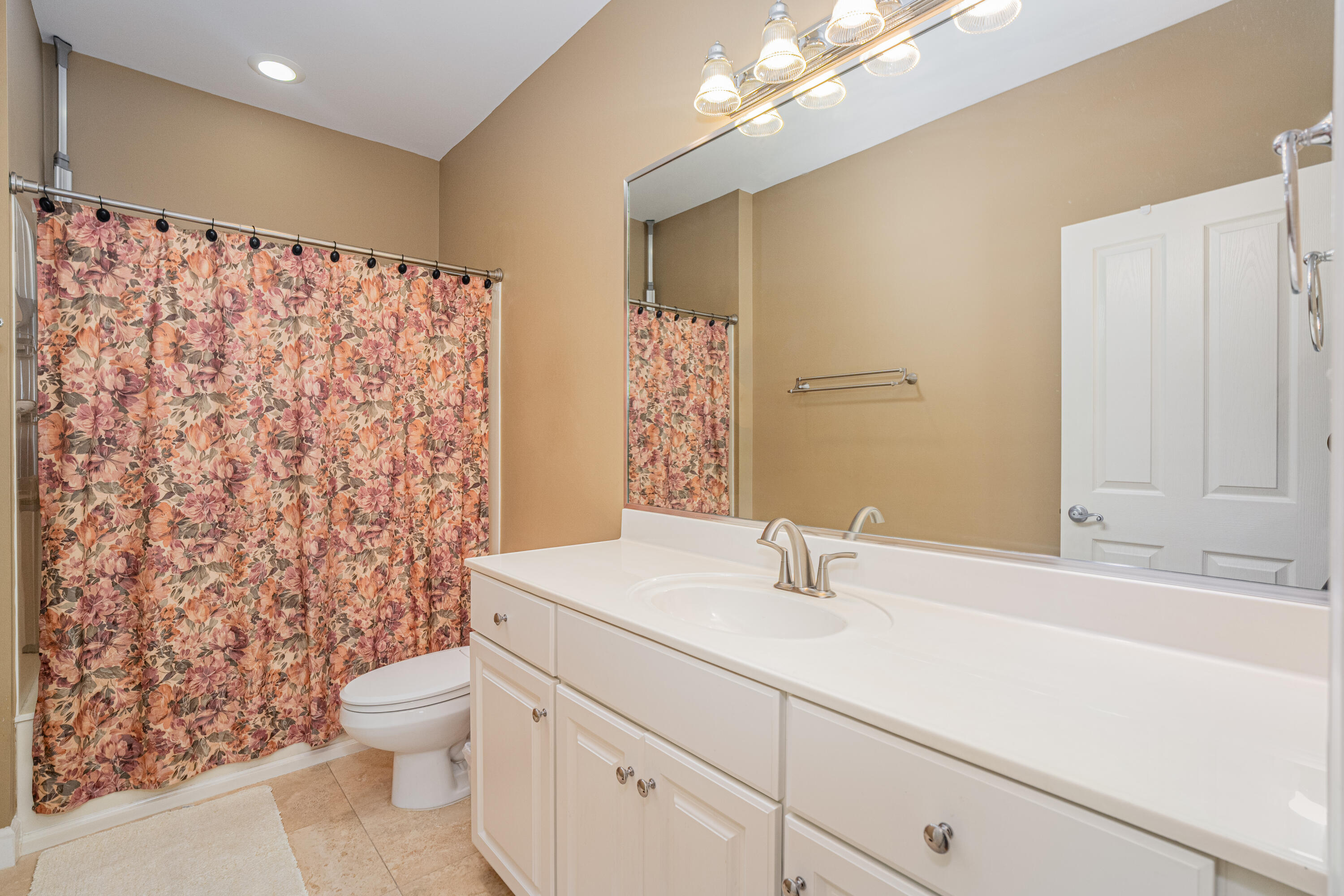 CRYSTAL LAKE II AT SANDESTIN - Residential