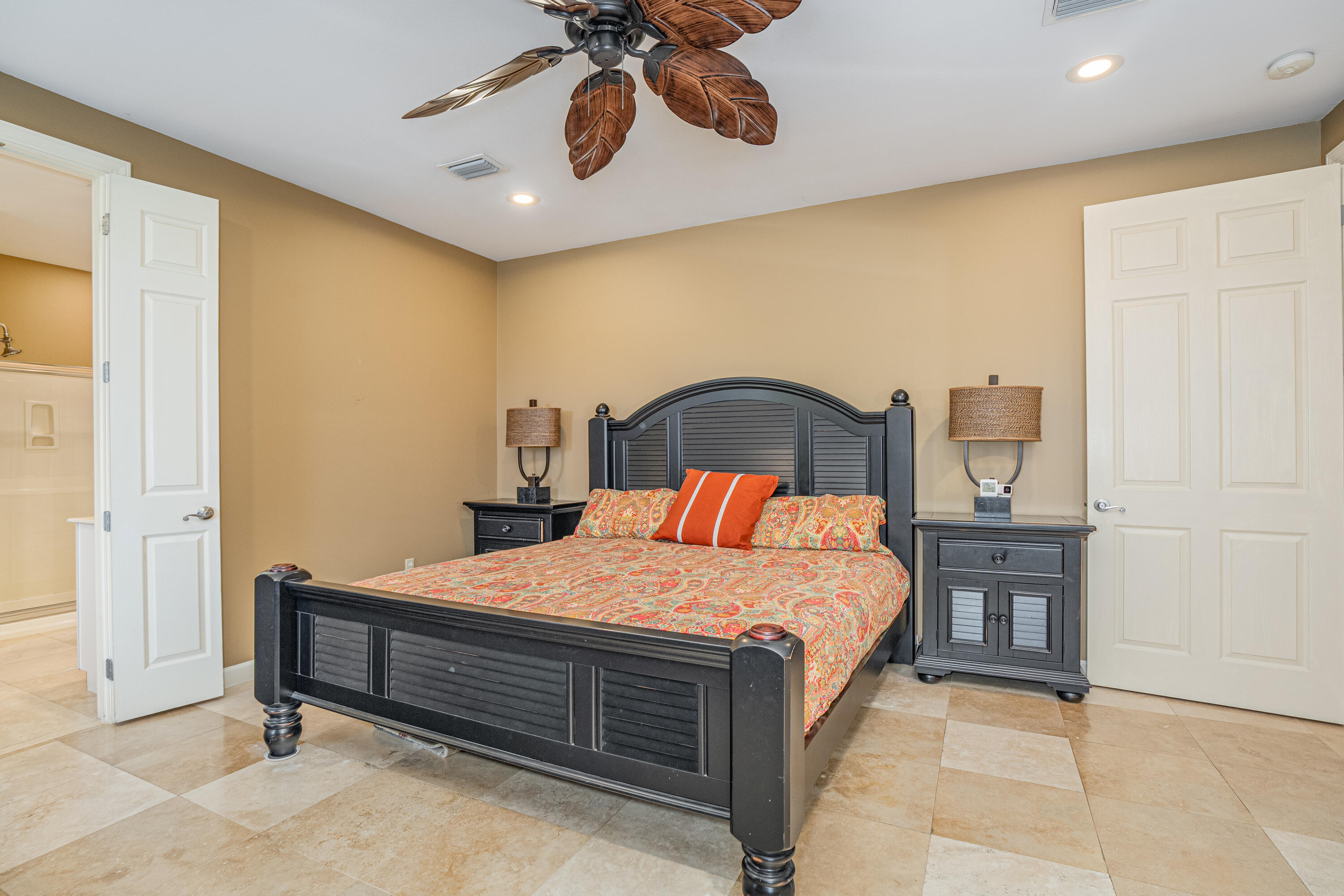 CRYSTAL LAKE II AT SANDESTIN - Residential
