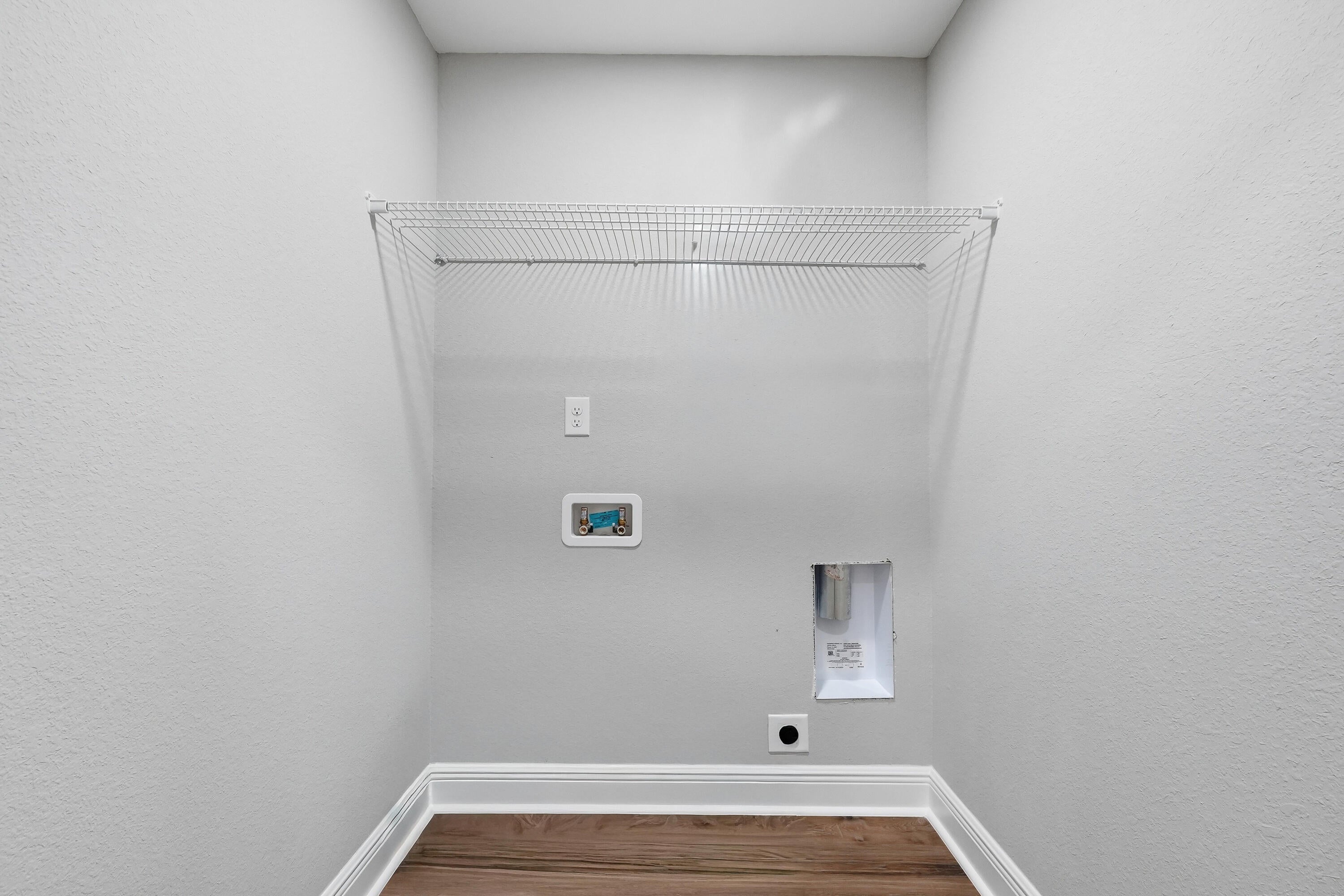 NONESUCH WAY - Residential