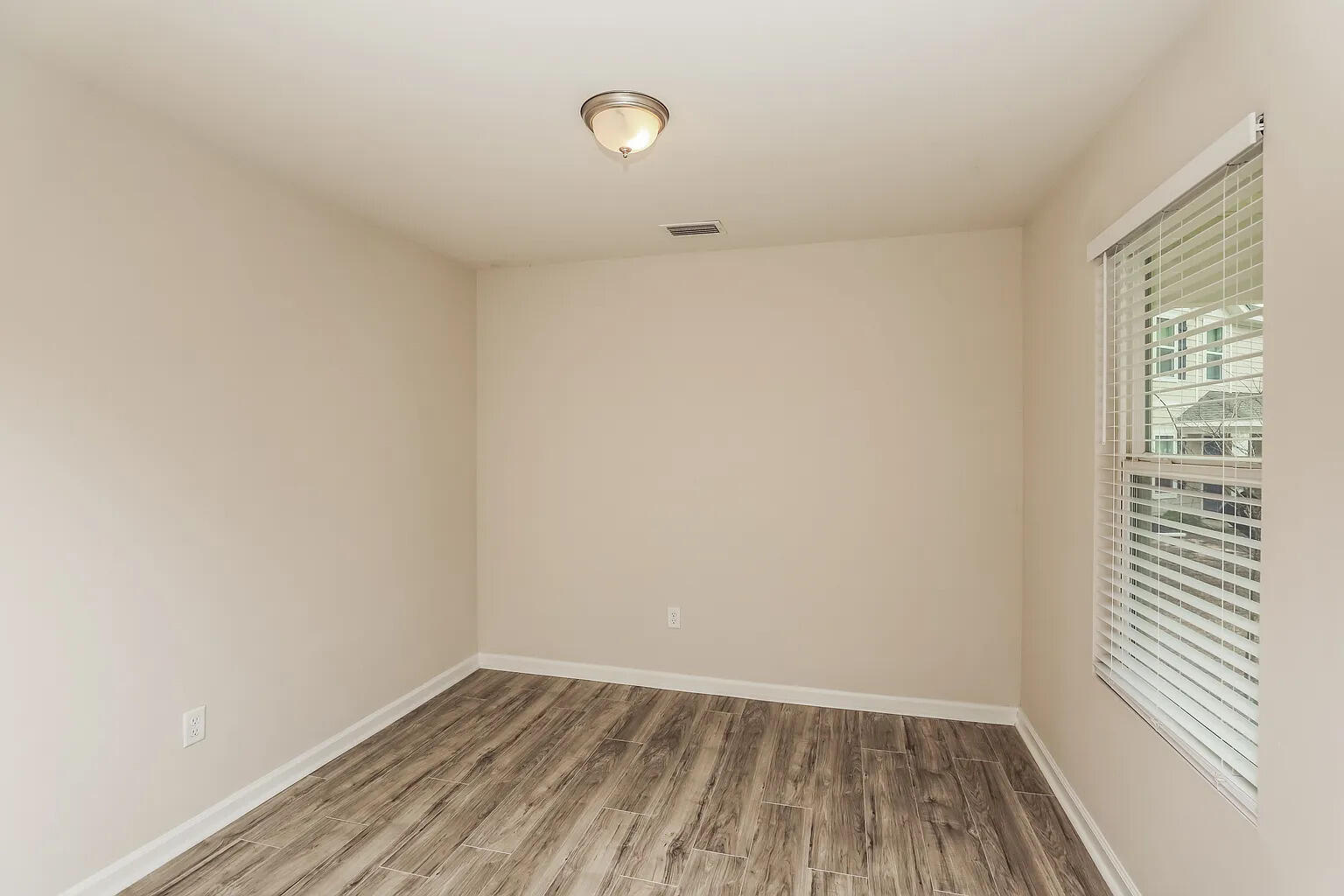 Lake Ridge - Residential