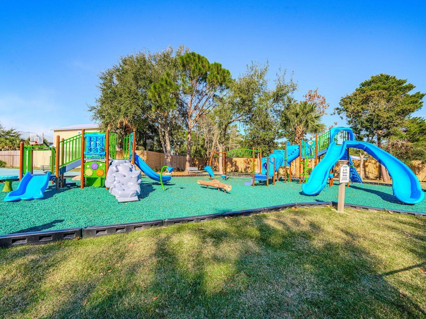 ARIEL DUNES - Residential
