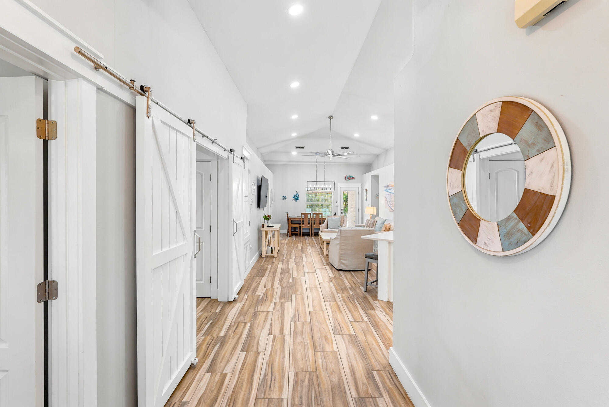 PARADISE RETREAT - Residential