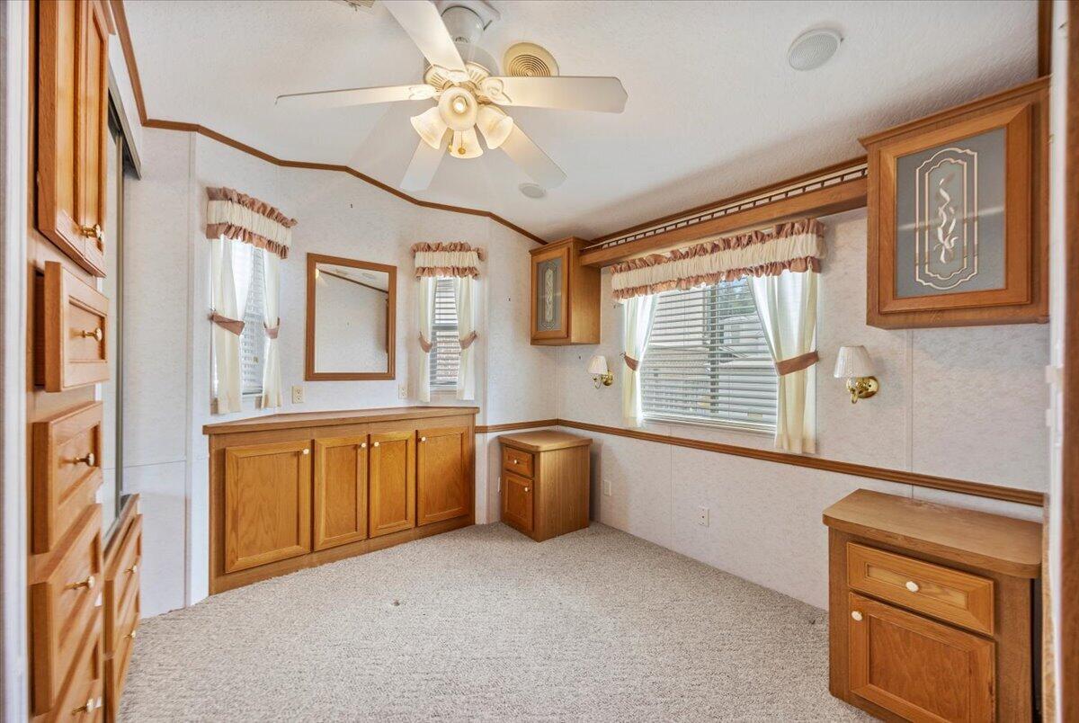 Magnolia RV Park - Residential