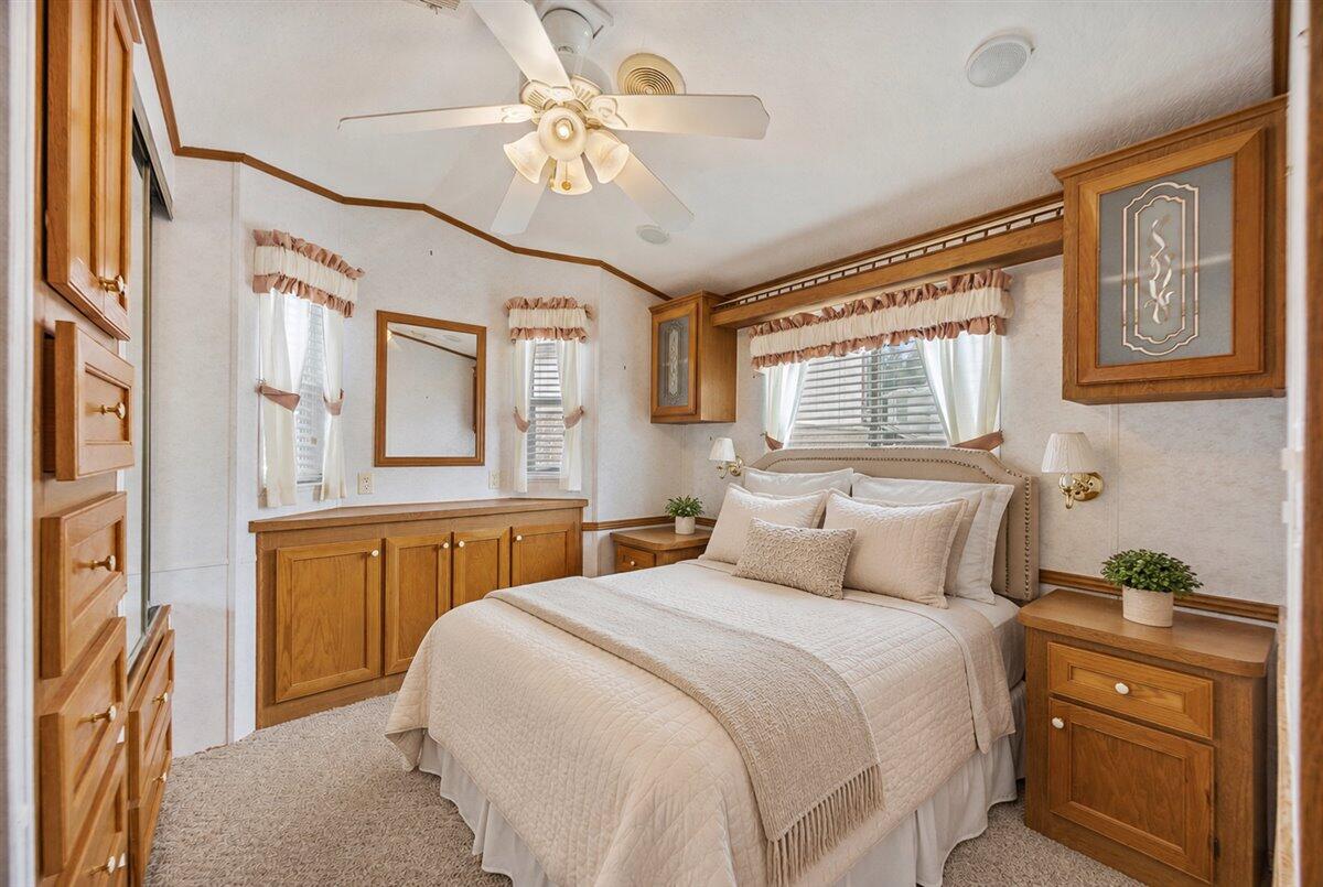 Magnolia RV Park - Residential