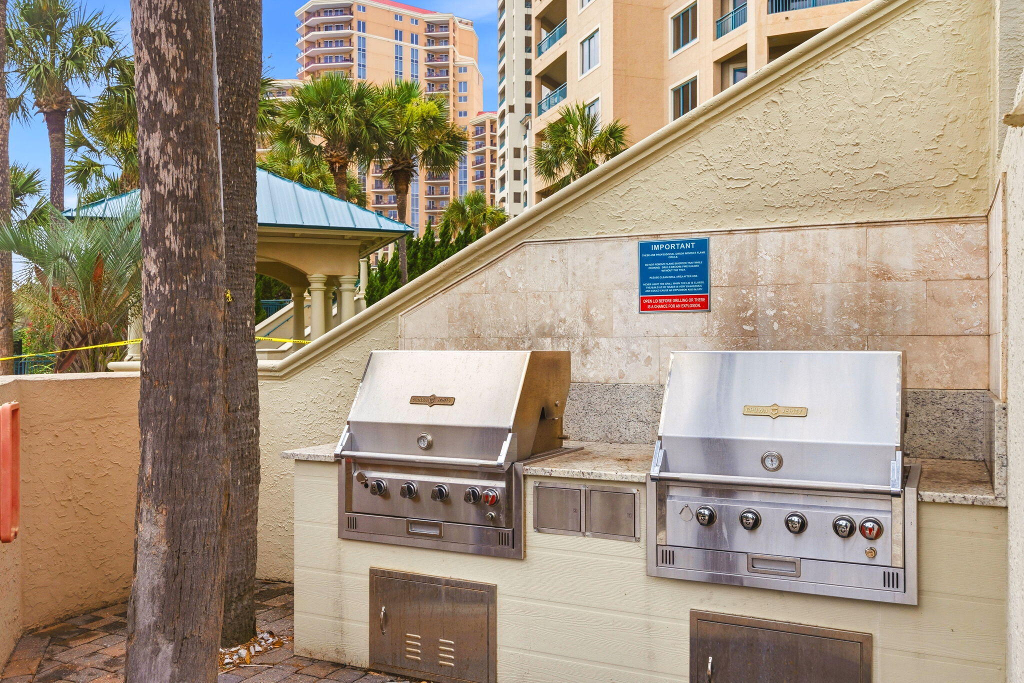 SOUTHWINDS I AT SANDESTIN - Residential