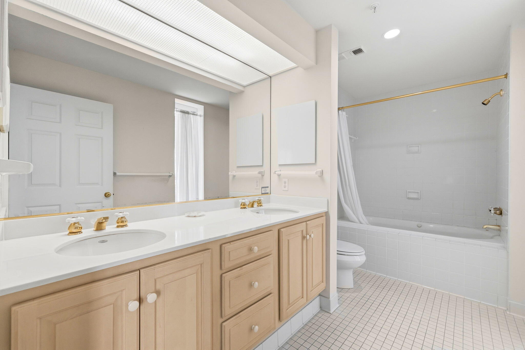 SOUTHWINDS I AT SANDESTIN - Residential