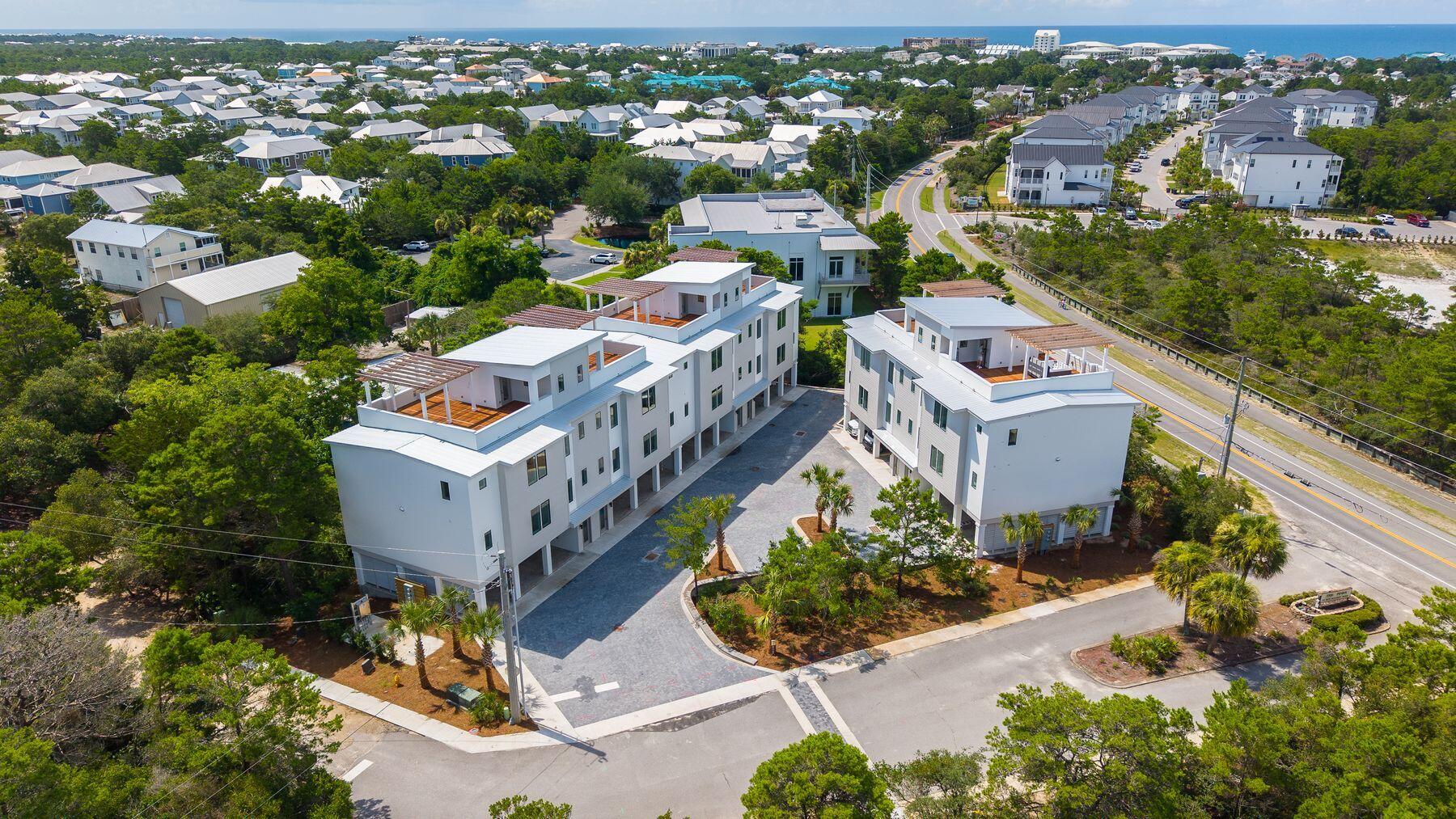 Blu Wave Luxury Residences - Residential