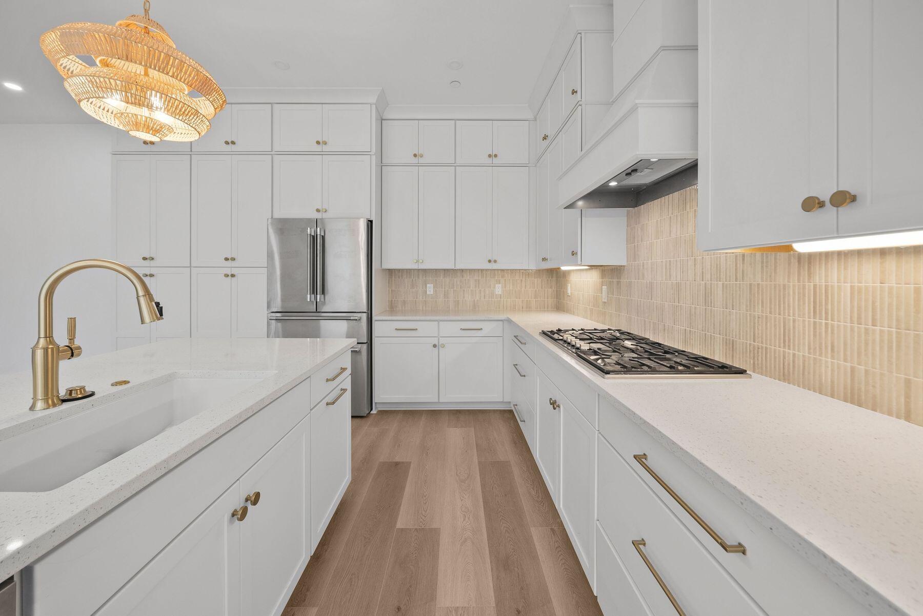 Blu Wave Luxury Residences - Residential