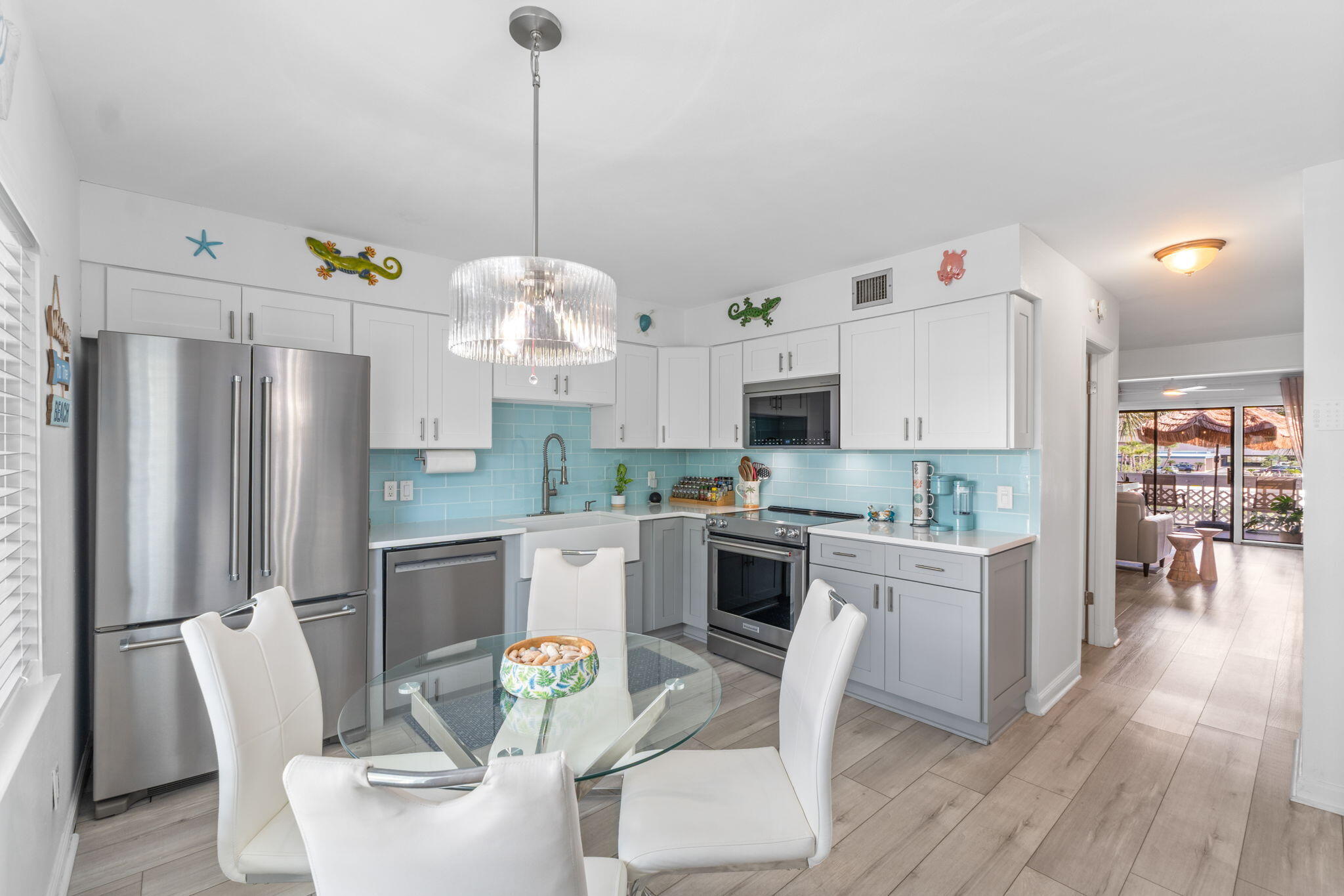SANDCASTLE BEACH HOMES PH 1 - Residential