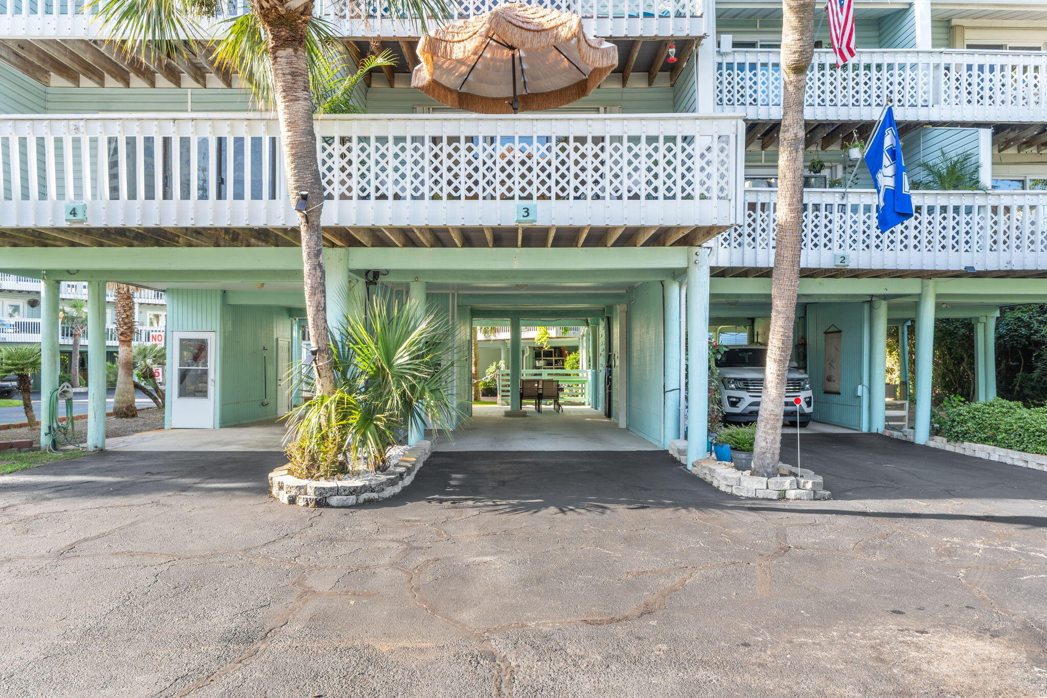 SANDCASTLE BEACH HOMES PH 1 - Residential