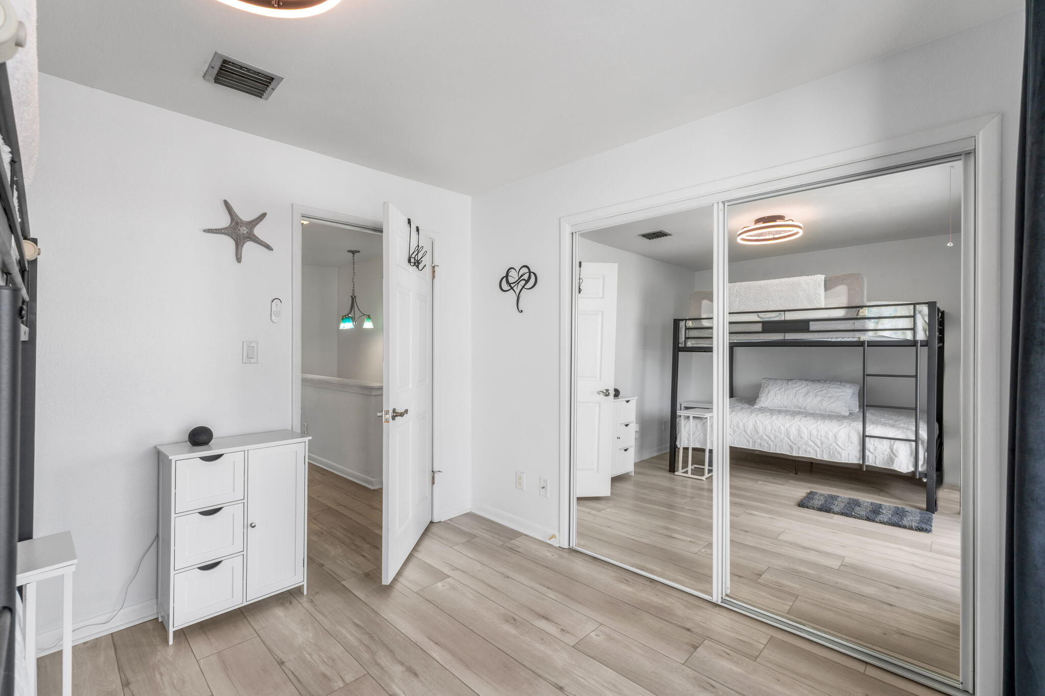 SANDCASTLE BEACH HOMES PH 1 - Residential