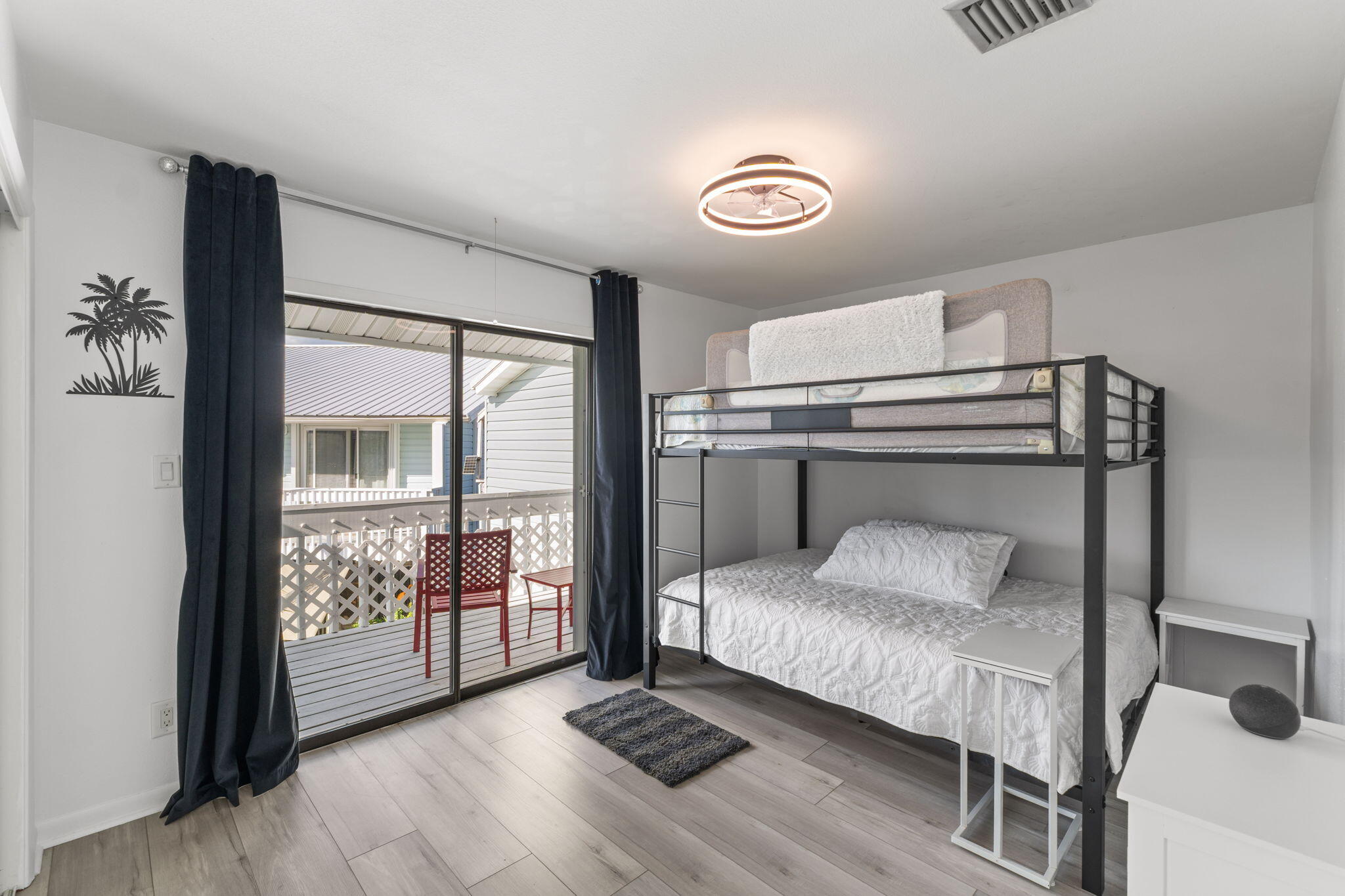 SANDCASTLE BEACH HOMES PH 1 - Residential