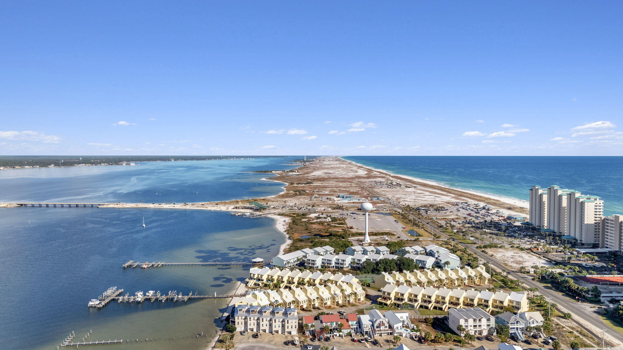 SANDCASTLE BEACH HOMES PH 1 - Residential