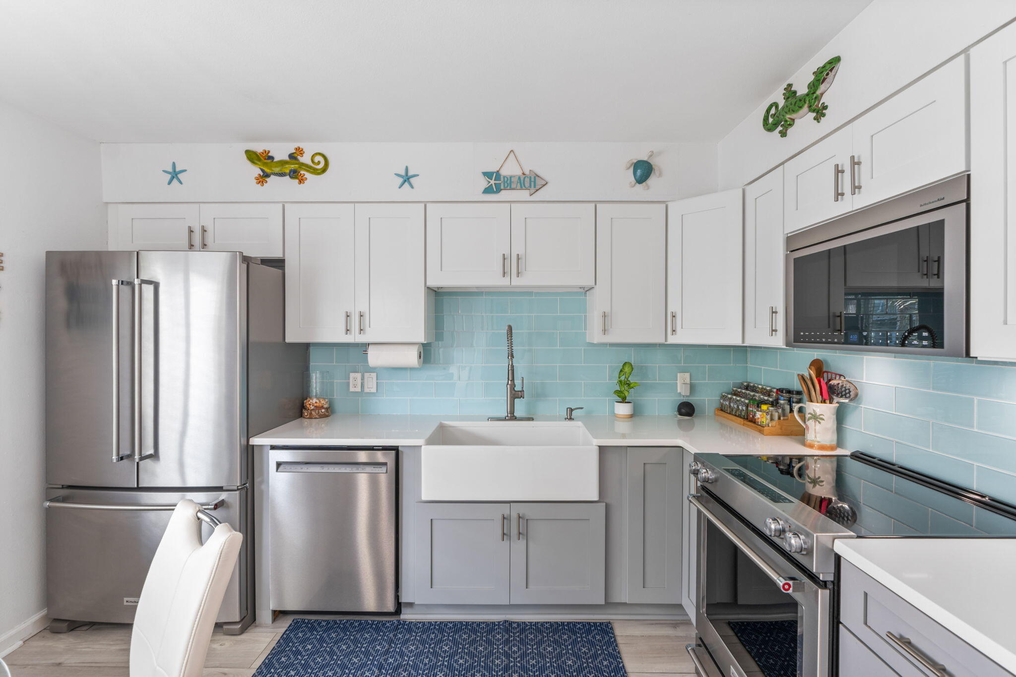 SANDCASTLE BEACH HOMES PH 1 - Residential