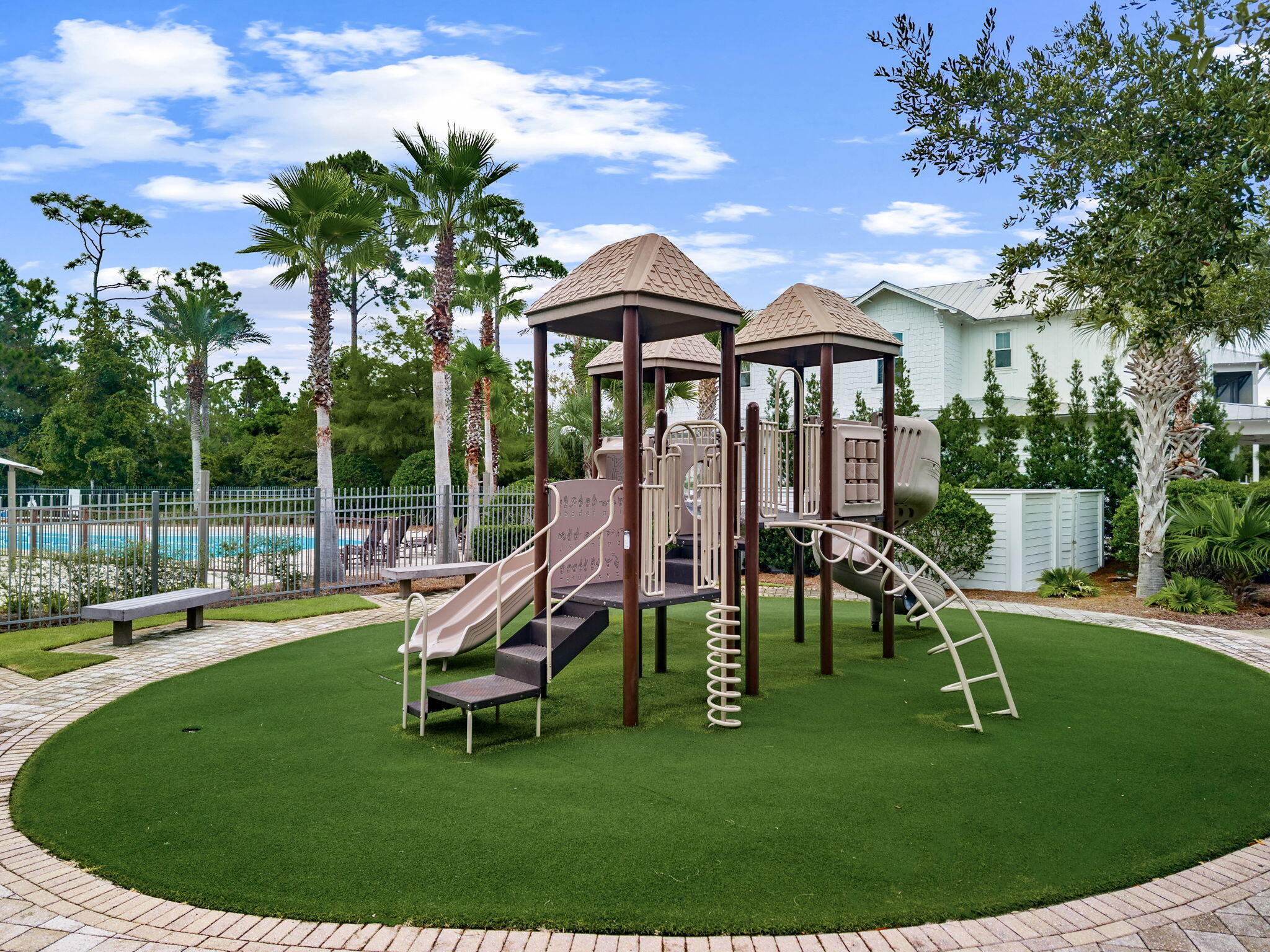 NATUREWALK AT SEAGROVE - Residential