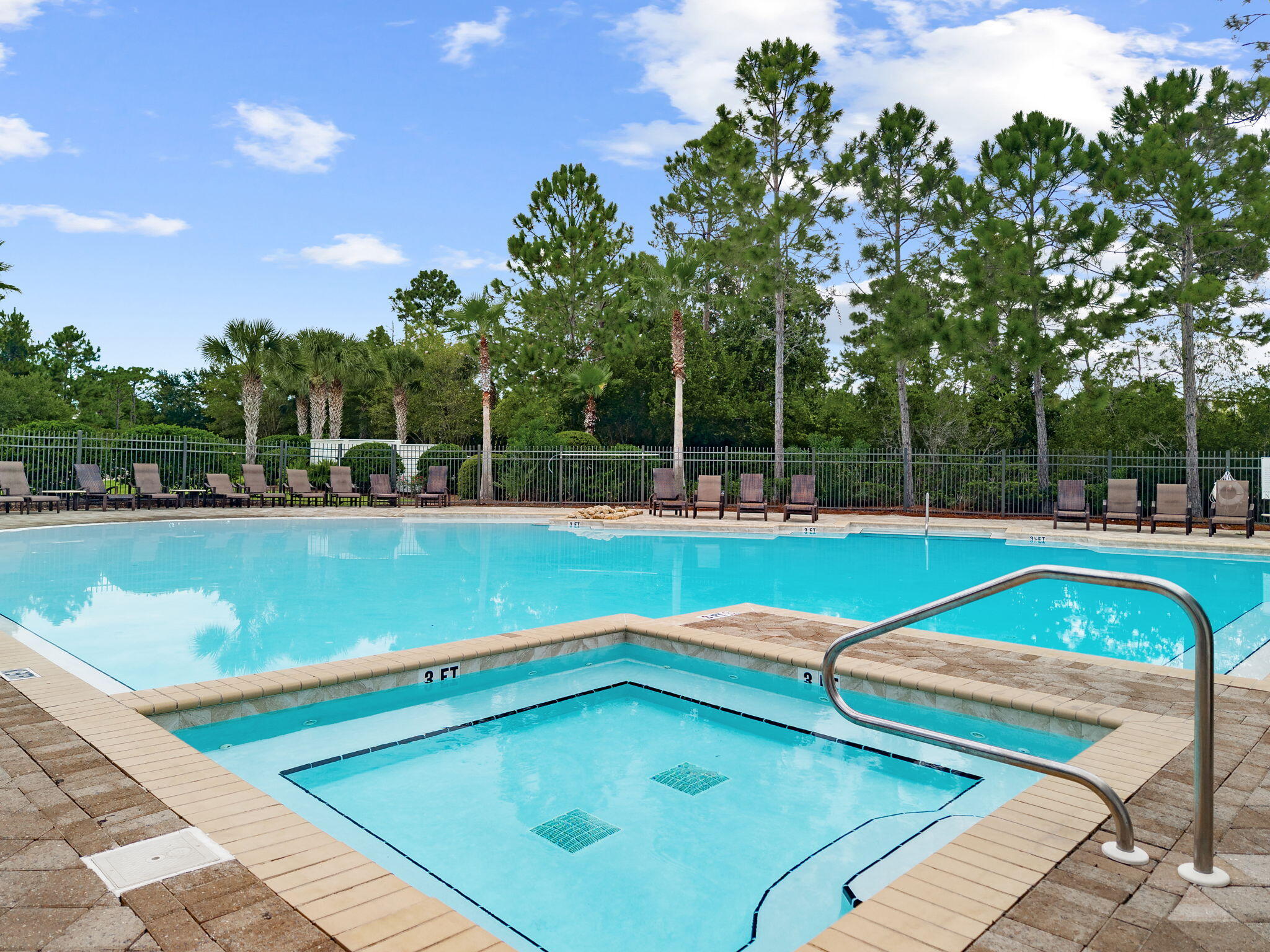 NATUREWALK AT SEAGROVE - Residential
