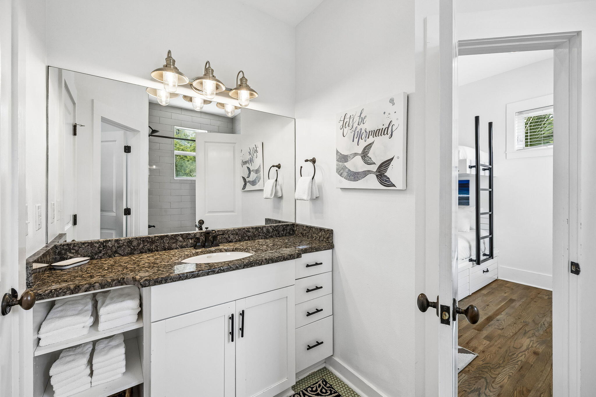 SEAGROVE 1ST ADDN - Residential