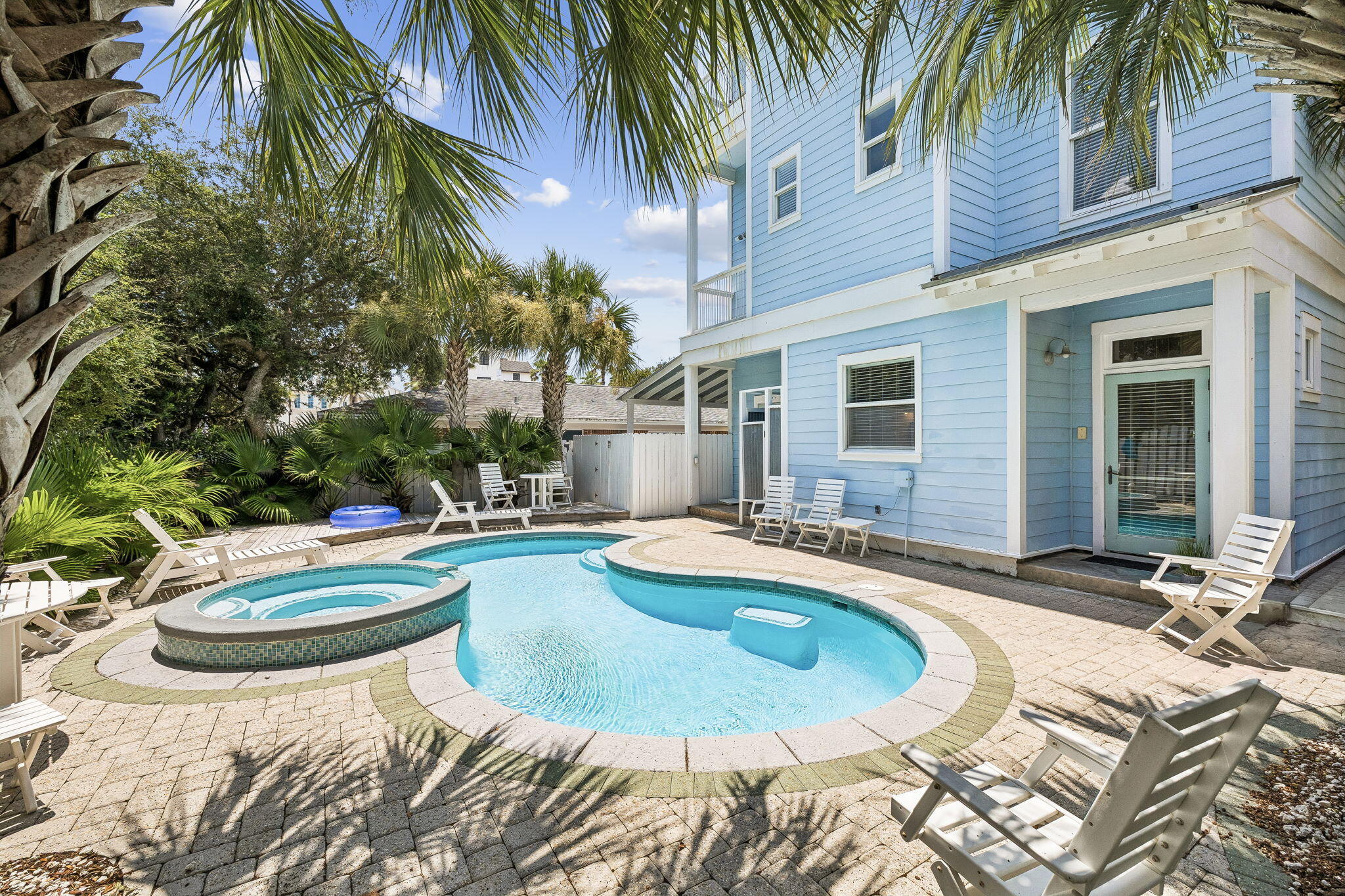 SEAGROVE 1ST ADDN - Residential