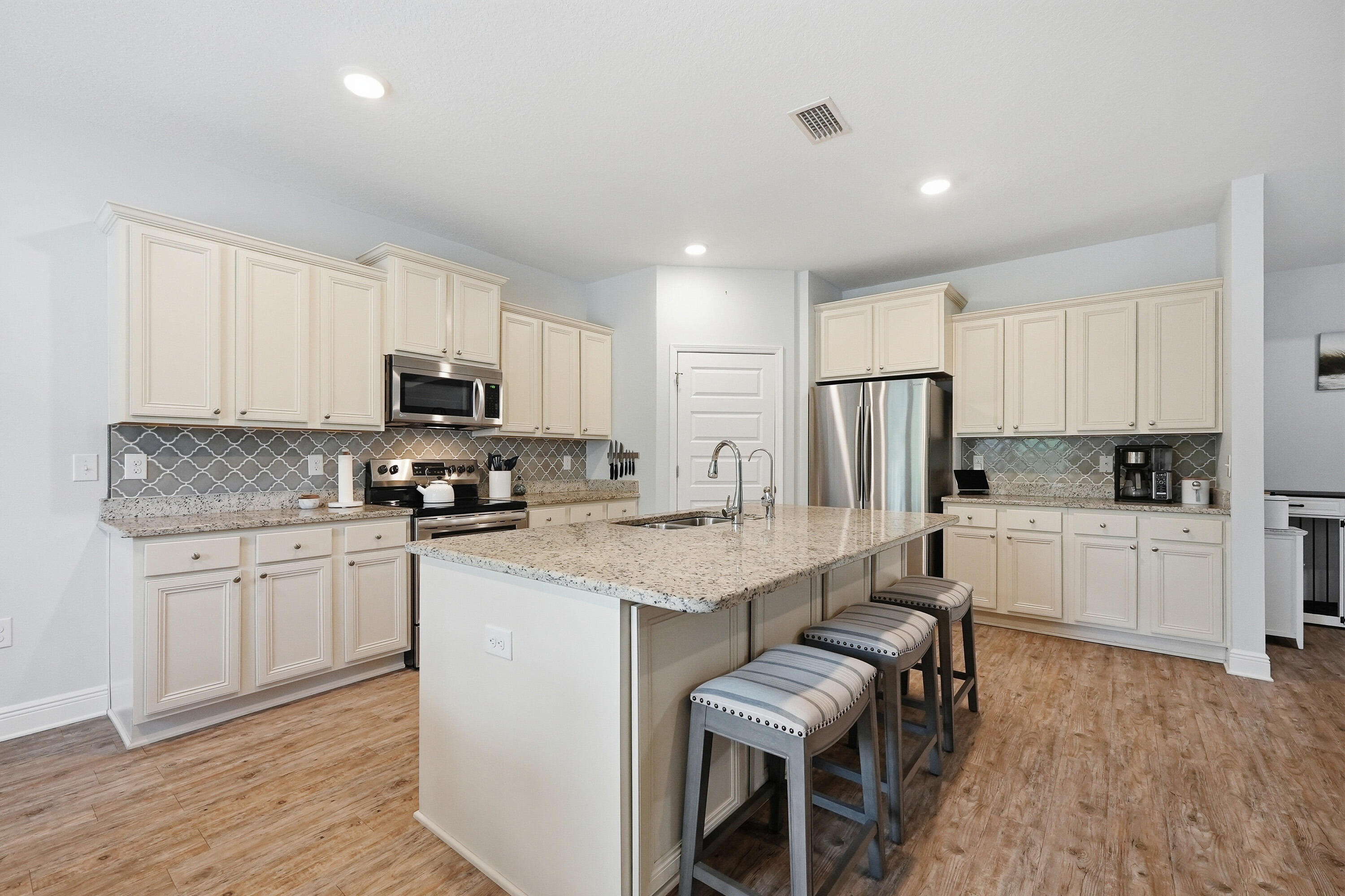 TREASURE ISLE ESTATES - Residential