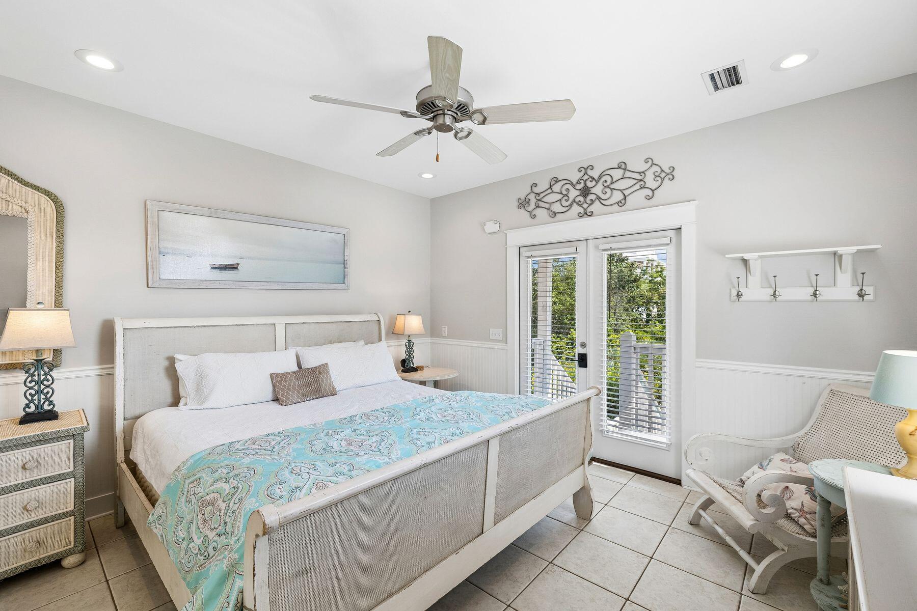 BLUE MOUNTAIN BEACH - Residential
