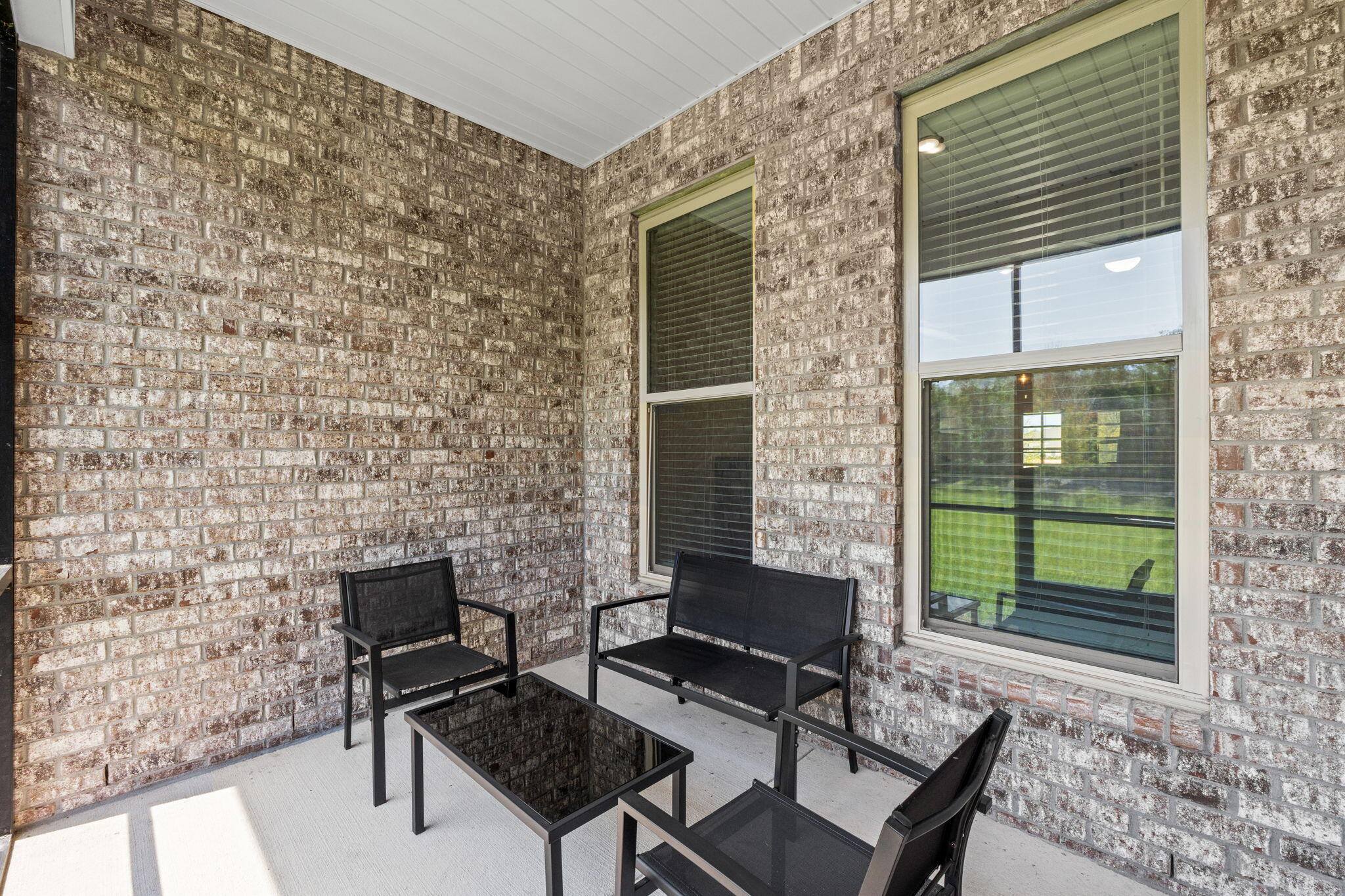 HAMMOCK BAY - BIRD SONG - Residential