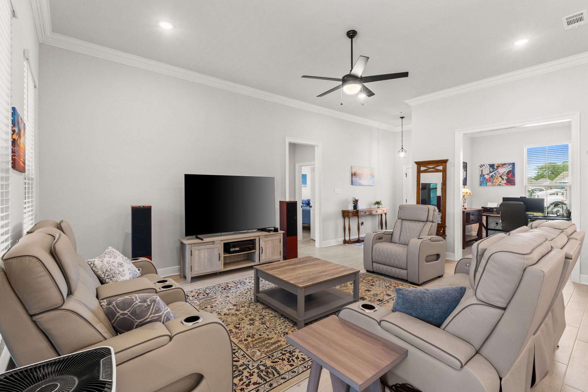 HAMMOCK BAY - BIRD SONG - Residential