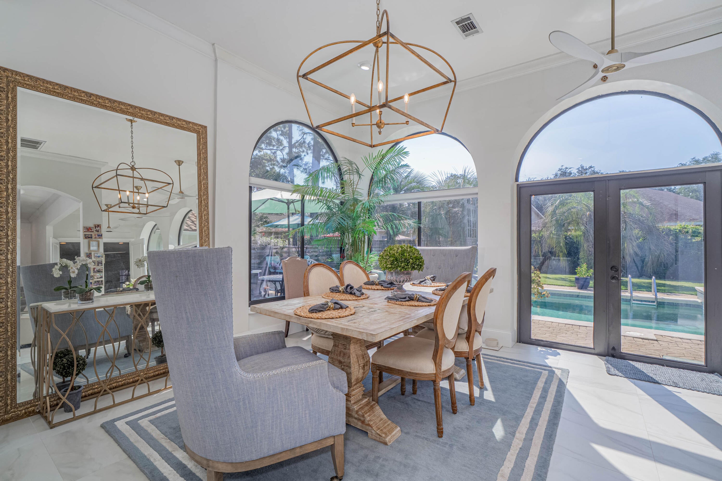 BAYTOWNE AVE EAST - Residential