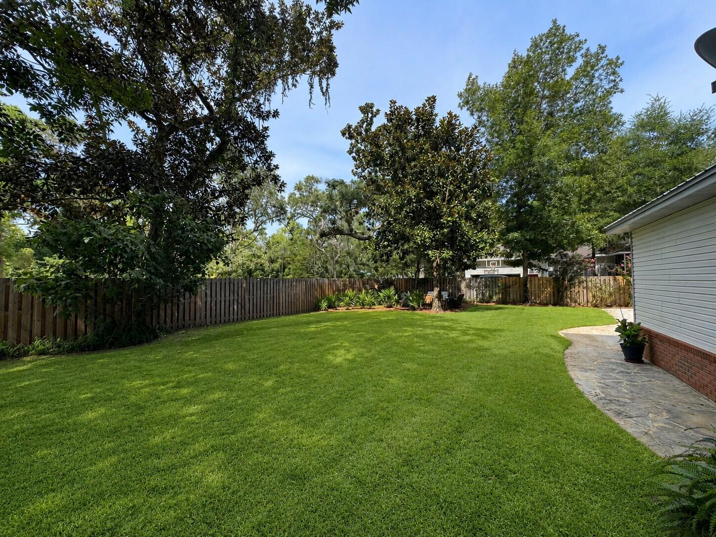 FISCHERS LANDING - Residential Lease