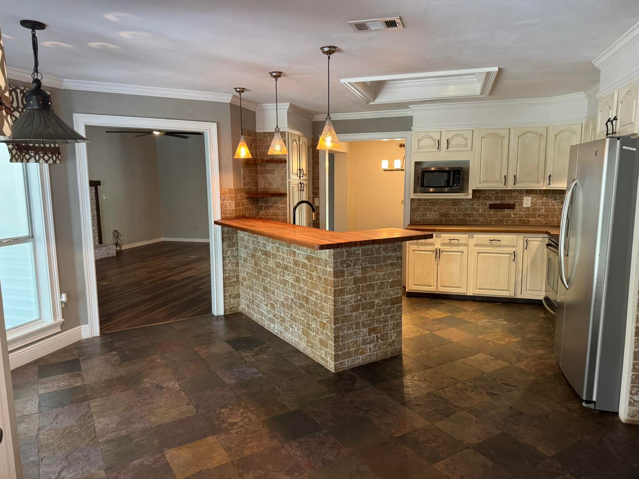FISCHERS LANDING - Residential Lease