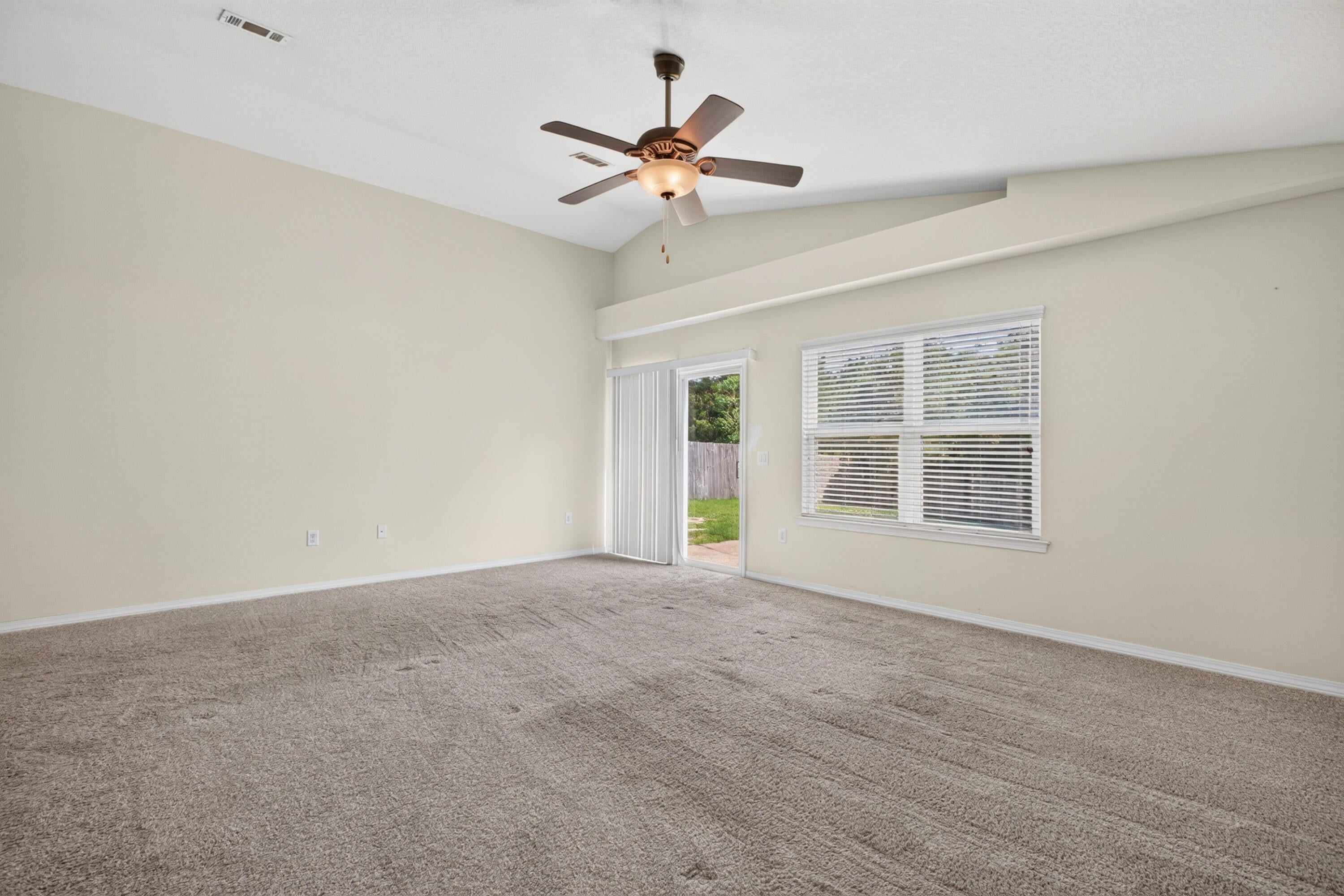 DUNCAN RIDGE - Residential