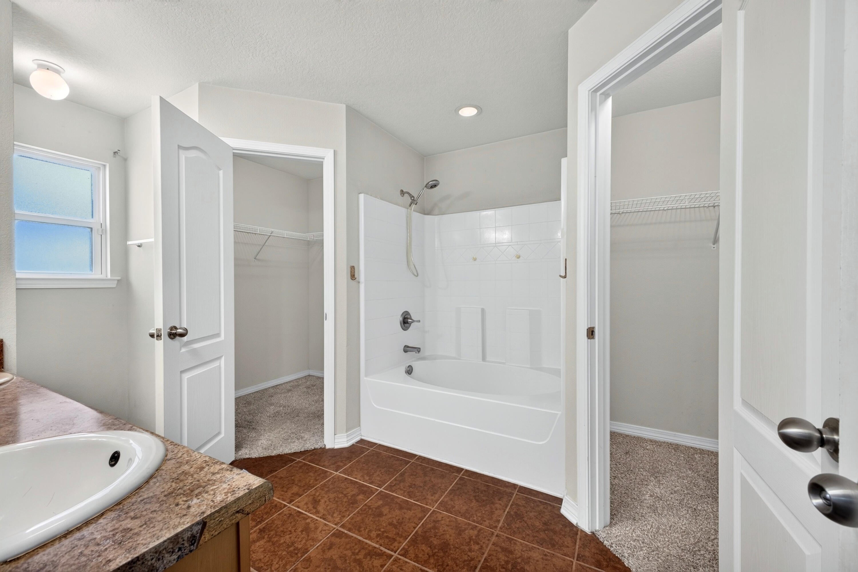 DUNCAN RIDGE - Residential