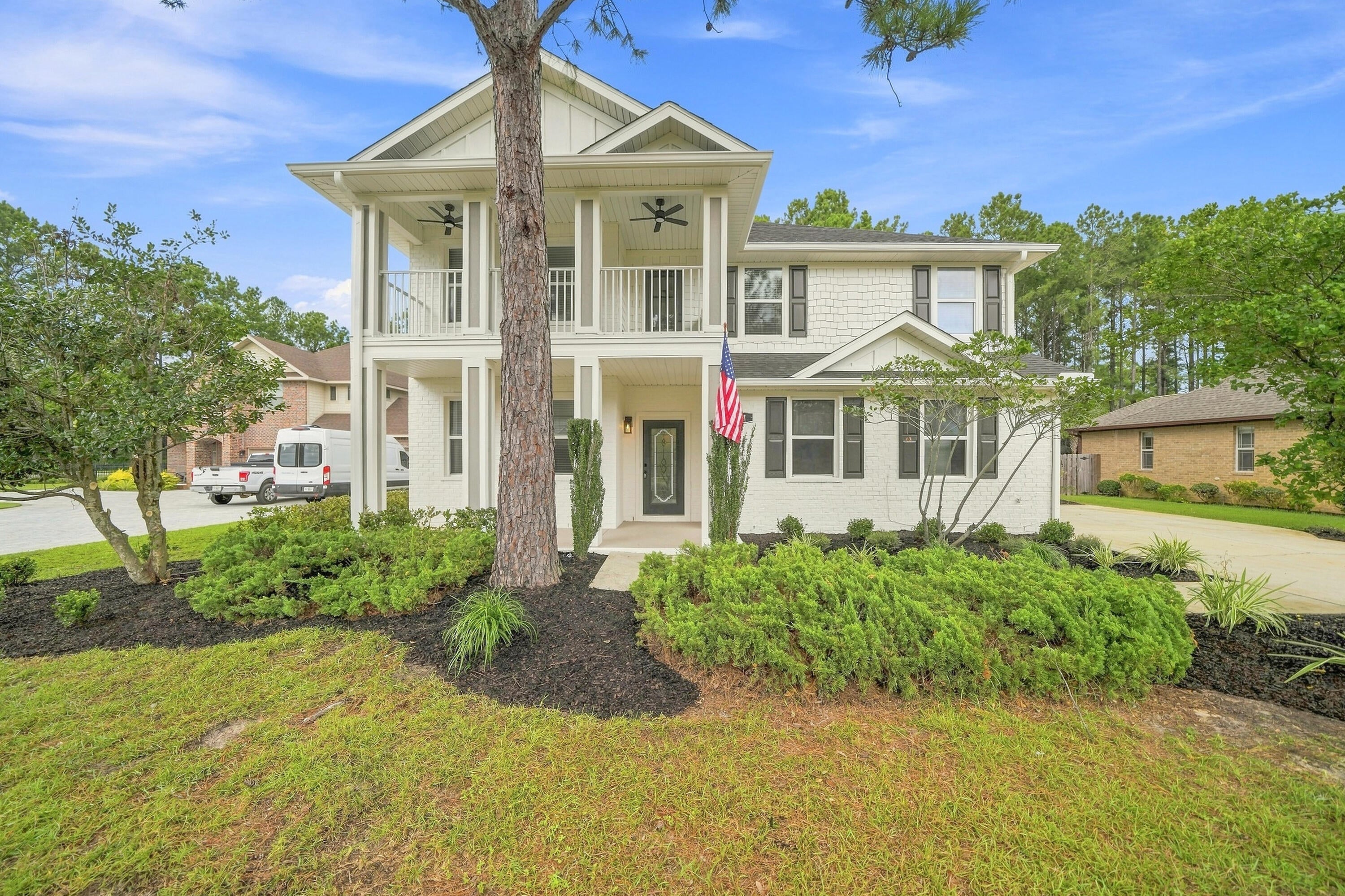HAMMOCK BAY - Residential